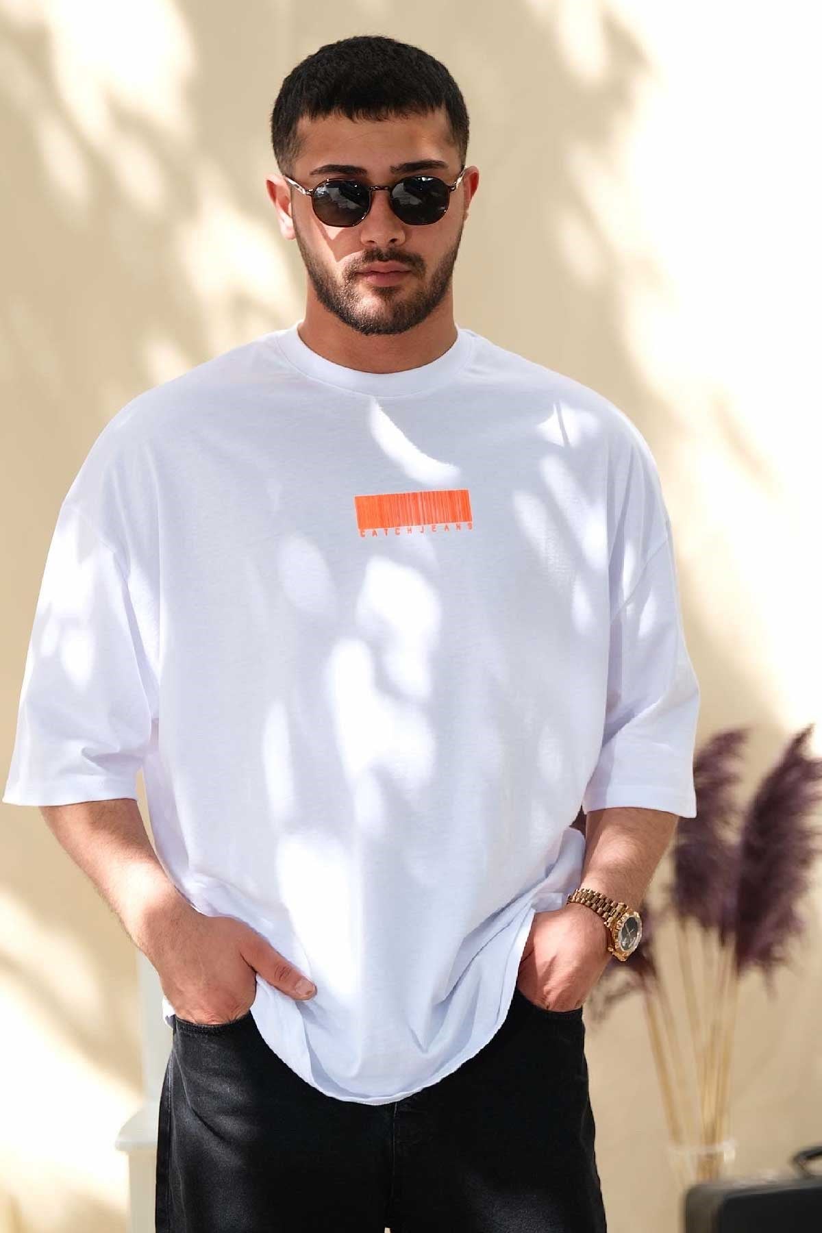 Oversize Beyaz Neon Desenli T-Shirt