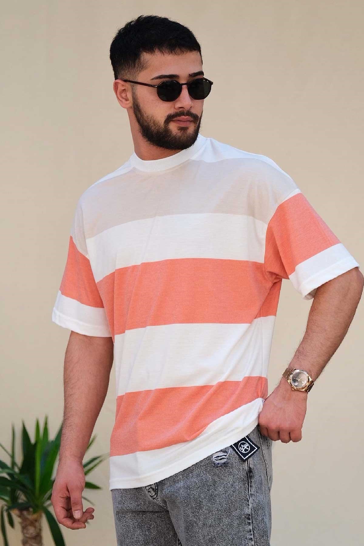 Oversize Çizgili T-Shirt