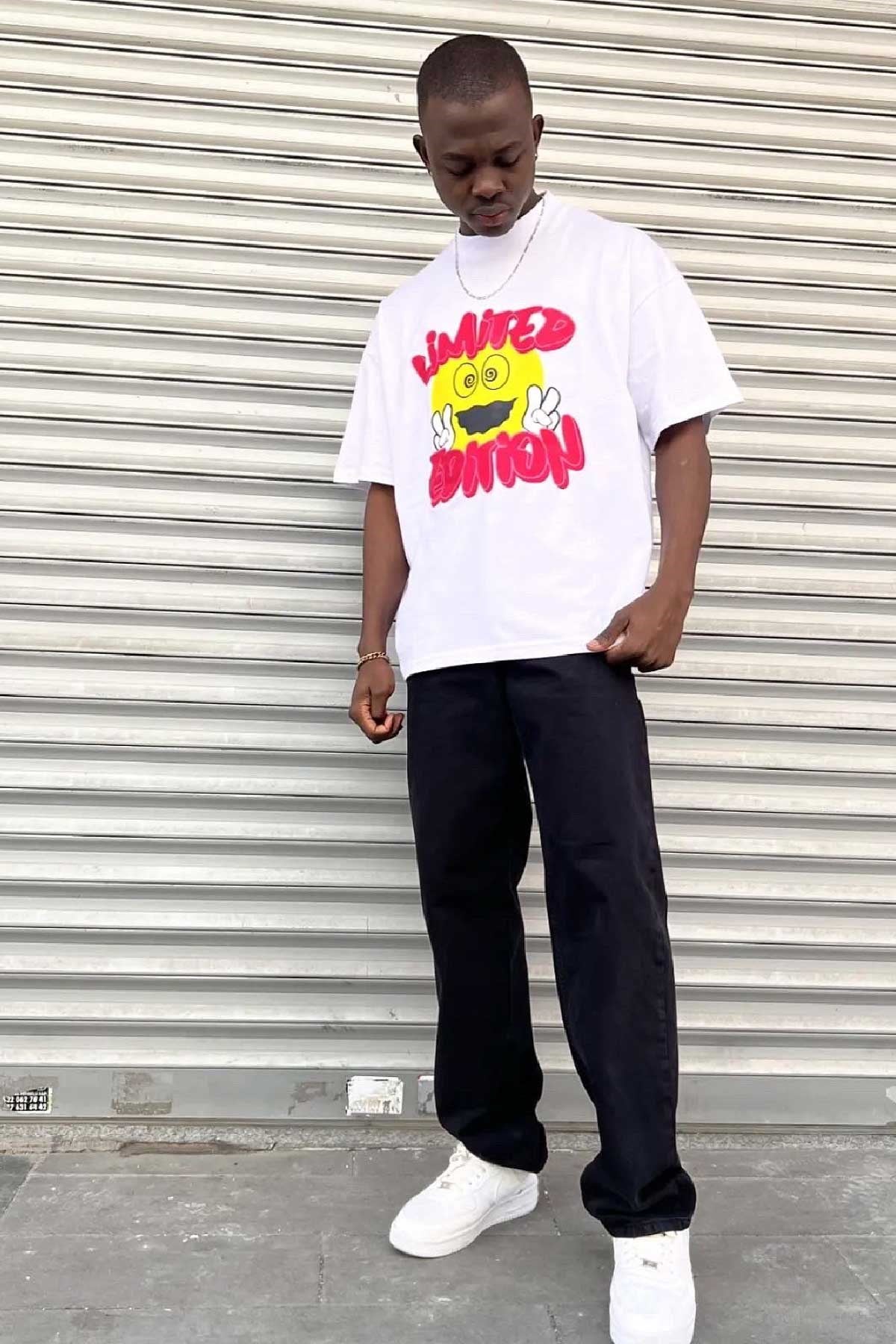 Oversize Limited Edition T-Shirt