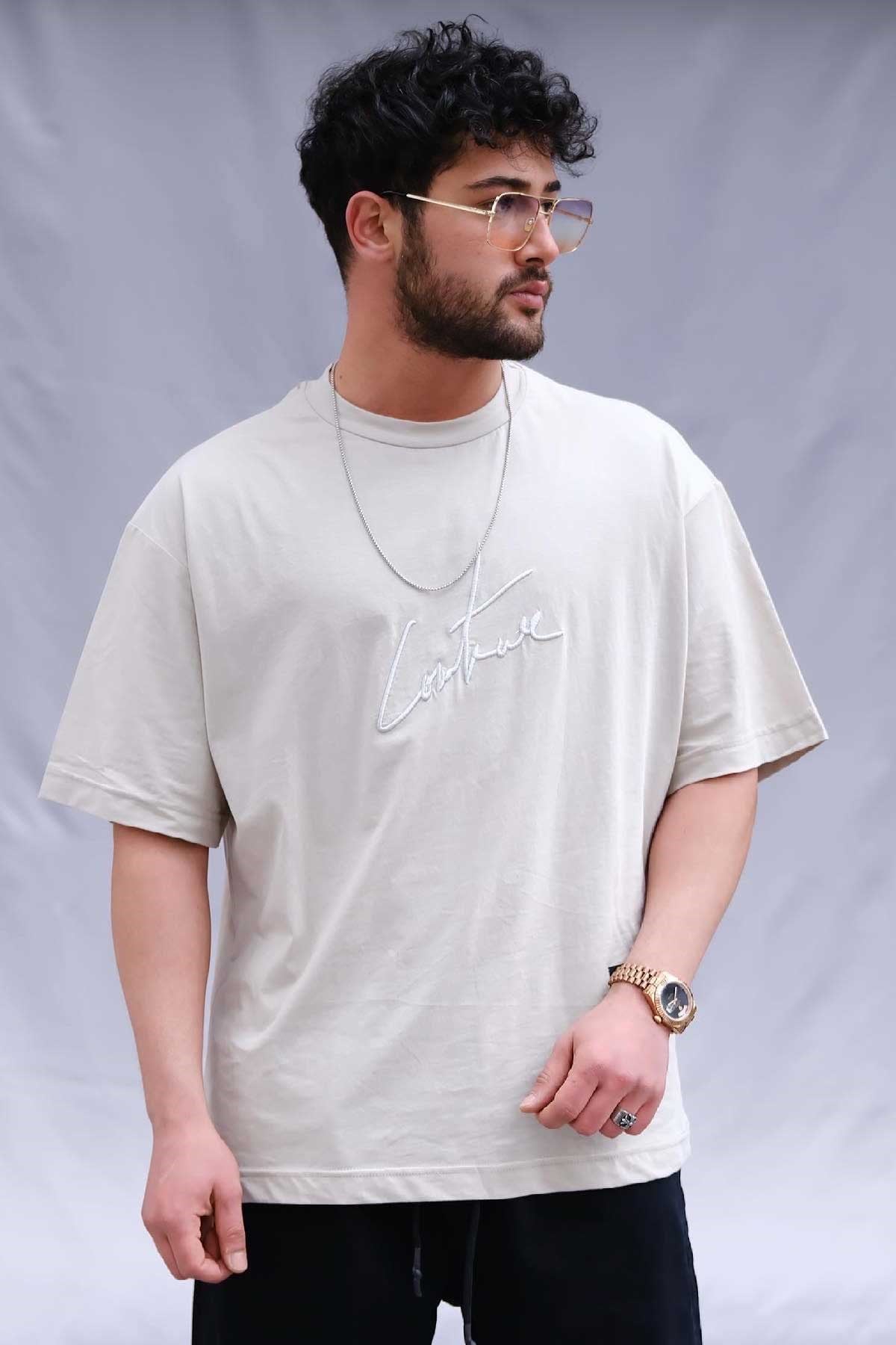 Oversize Nakış İşlemeli T-Shirt