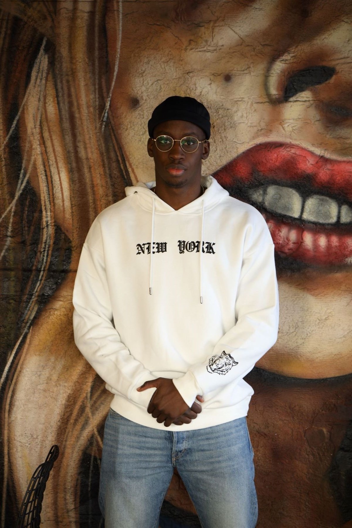 OVERSIZE NEW YORK KAPÜŞONLU SWEATSHIRT BEYAZ