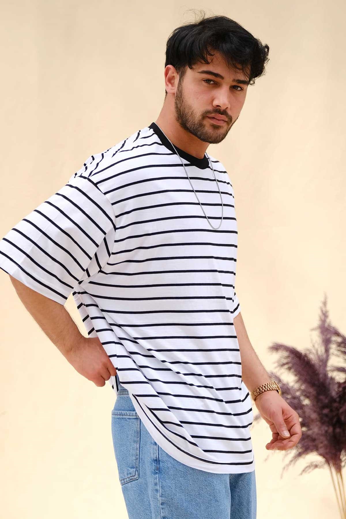 Oversize Siyah Çizgili T-Shirt
