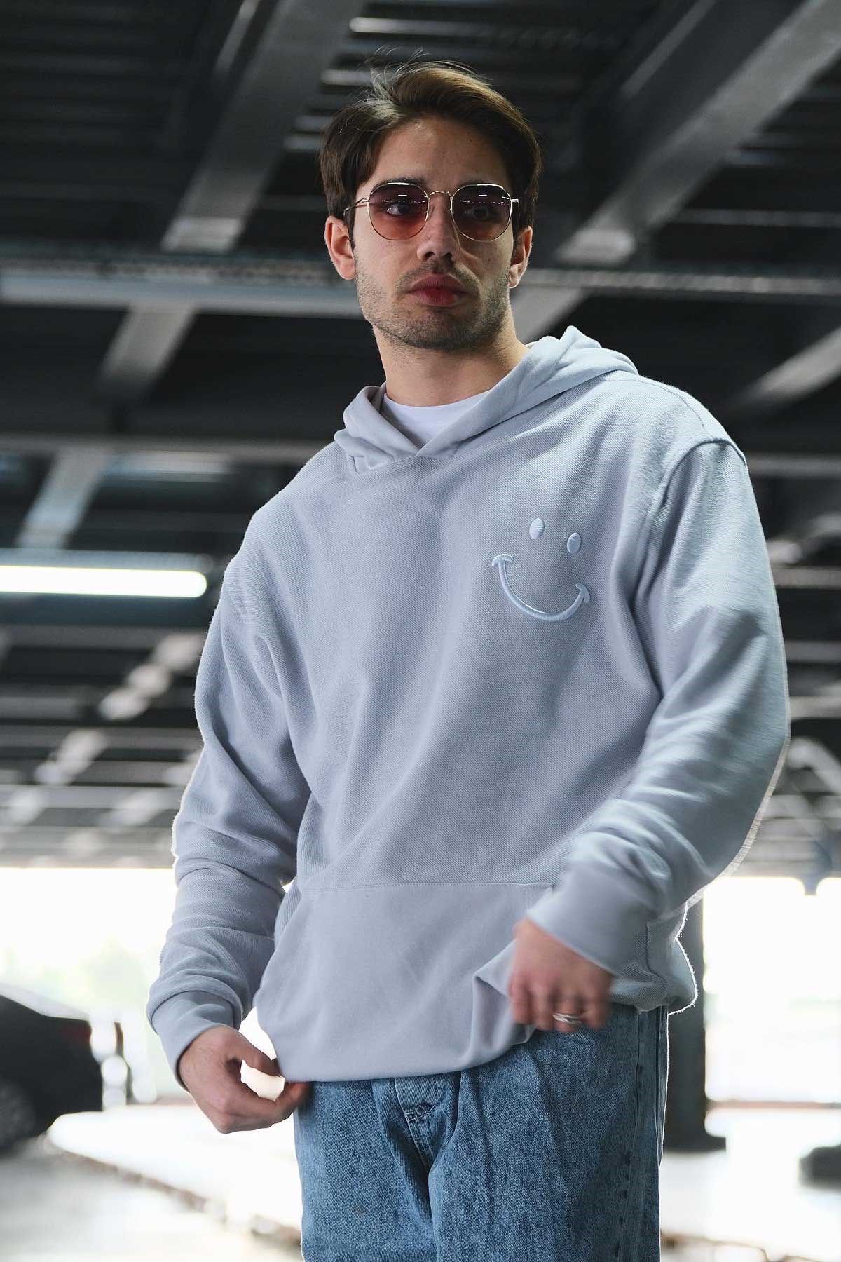 Oversize Smile Sweatshirt