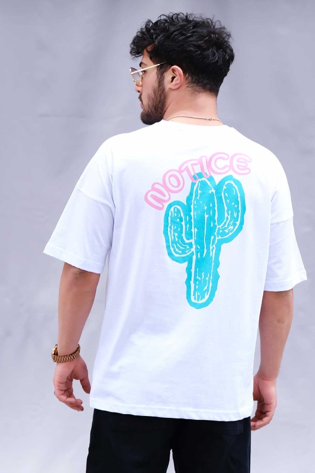 Oversize T-Shirt Beyaz Notice