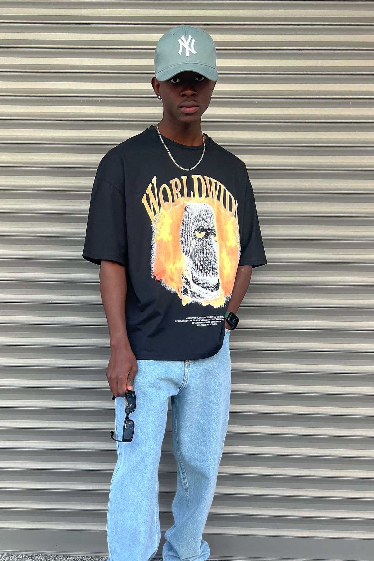 Oversize Worldwide Siyah T-Shirt