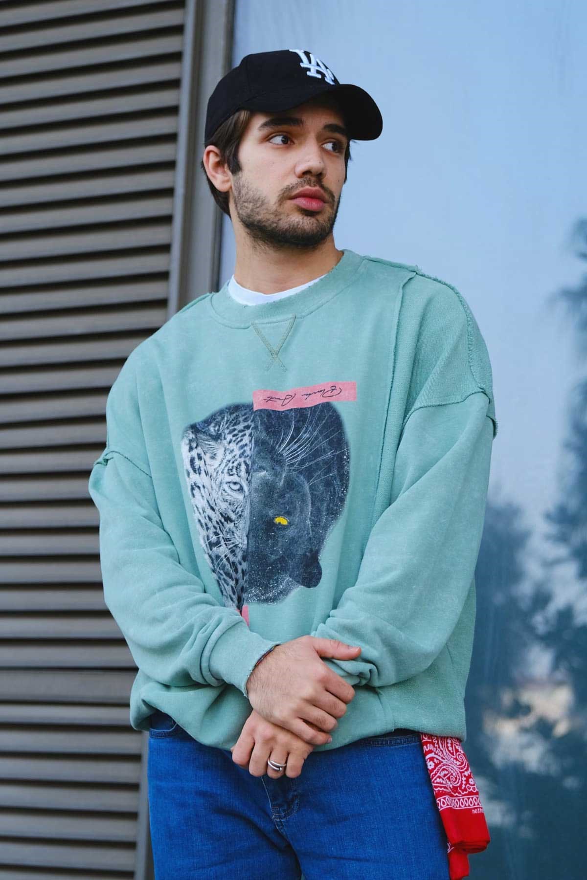 Oversize Yıkamalı Sweatshirt
