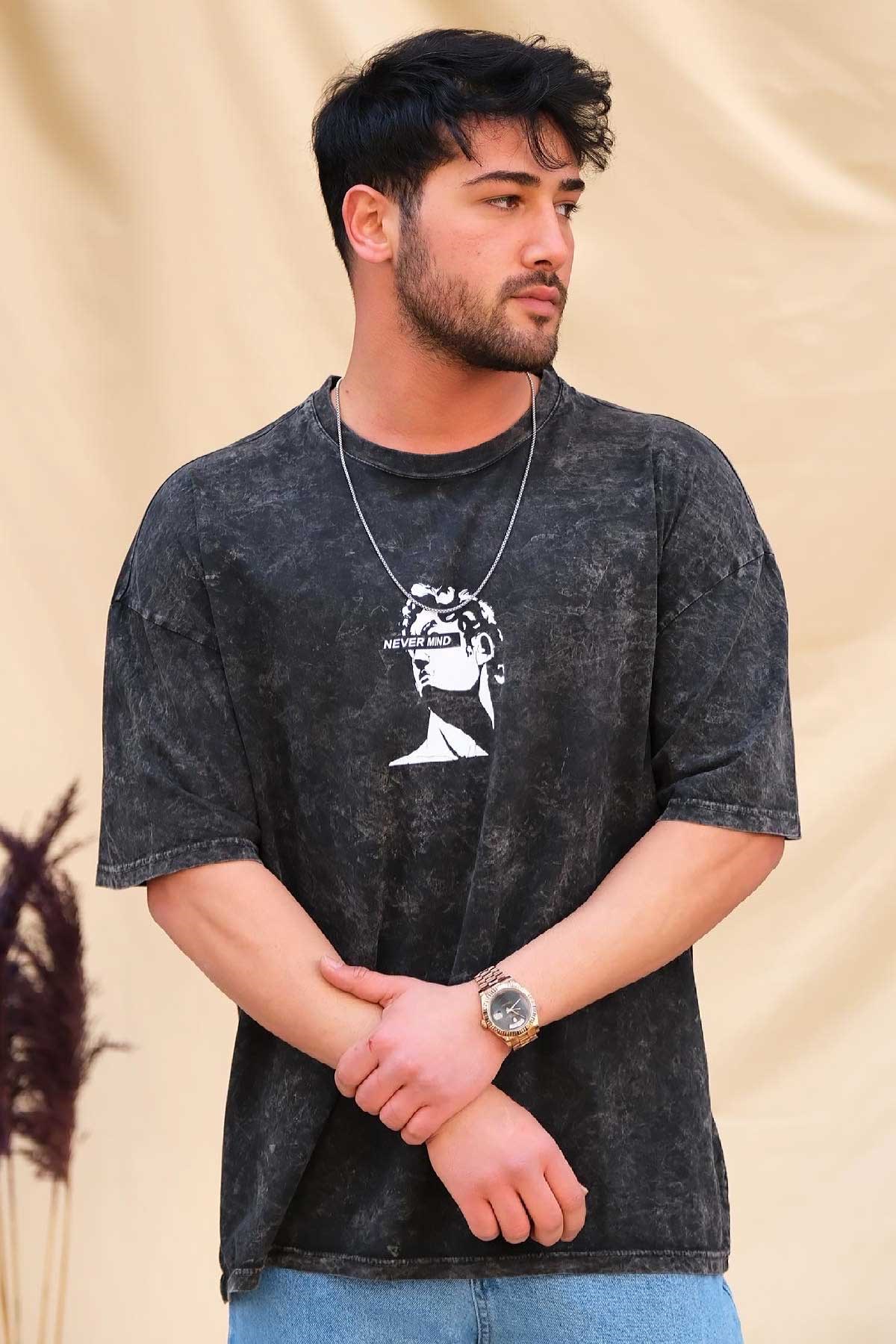 Oversize Yıkamalı T-Shirt Never Mind