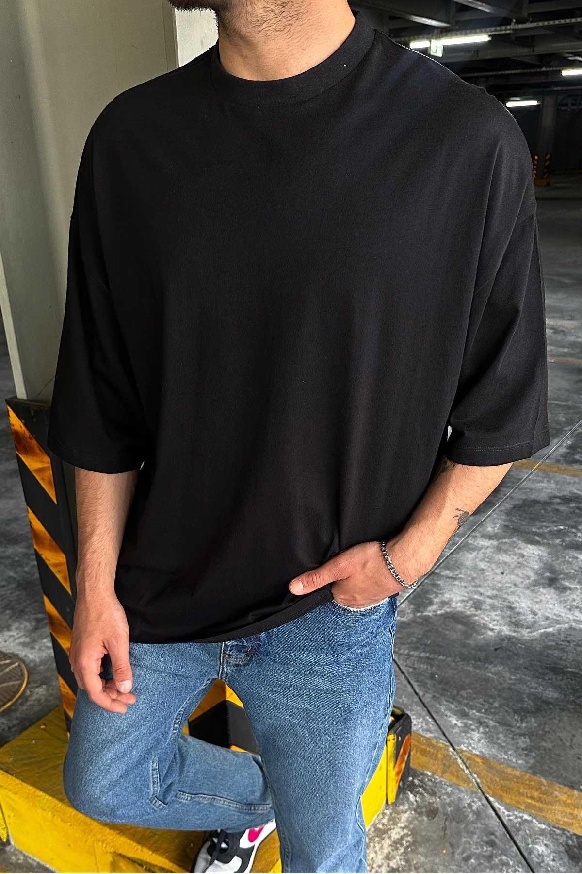 Siyah Basic T-Shirt