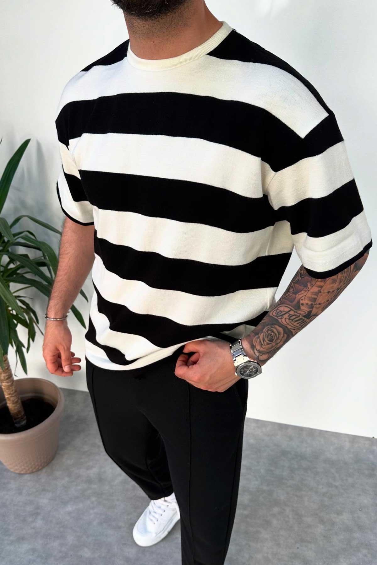 Siyah Beyaz Triko Kumaş Oversize T-Shirt