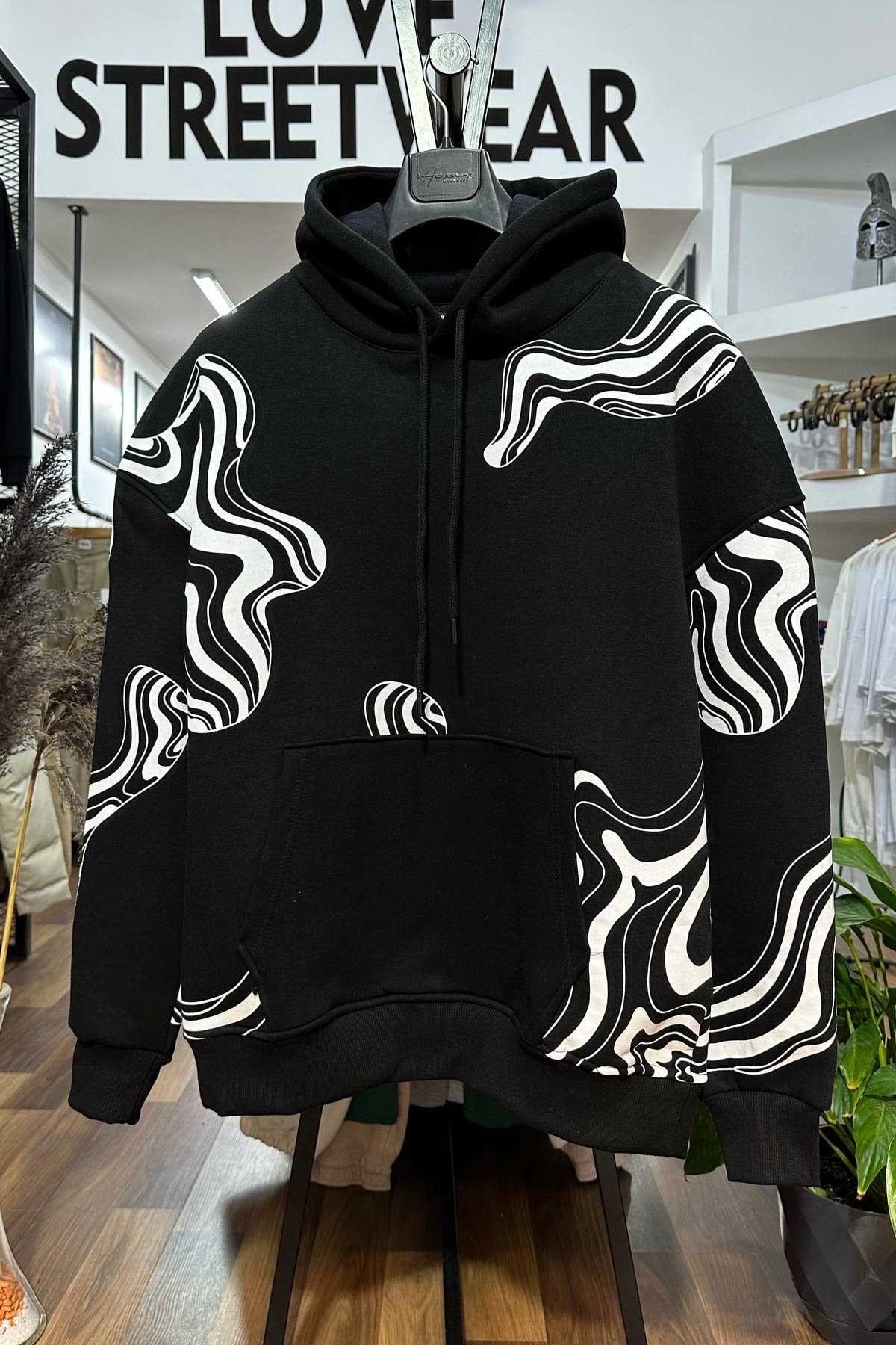 Siyah Desenli Kapşonlu Sweatshirt