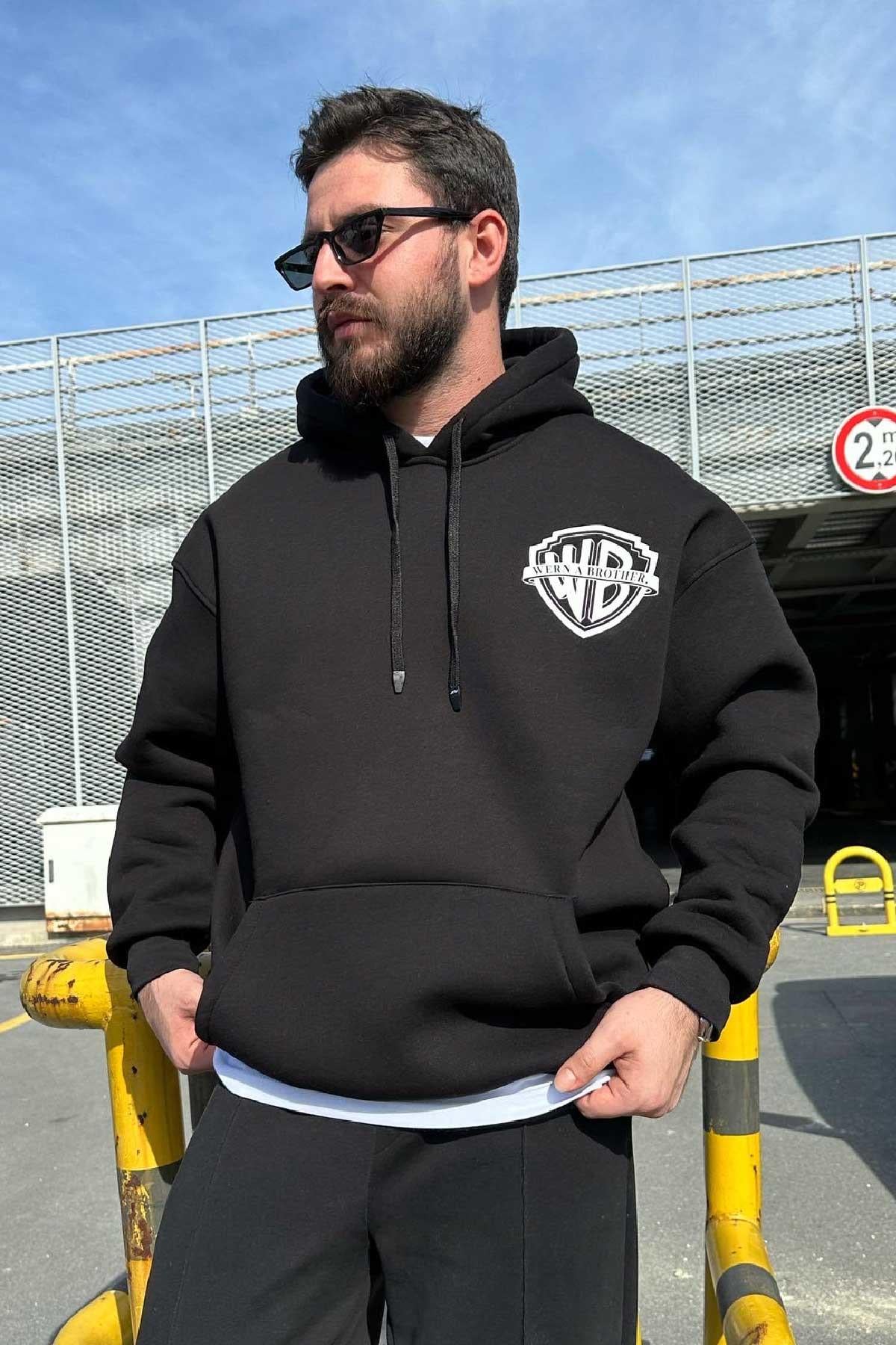 Siyah Kapşonlu WB Sweatshirt