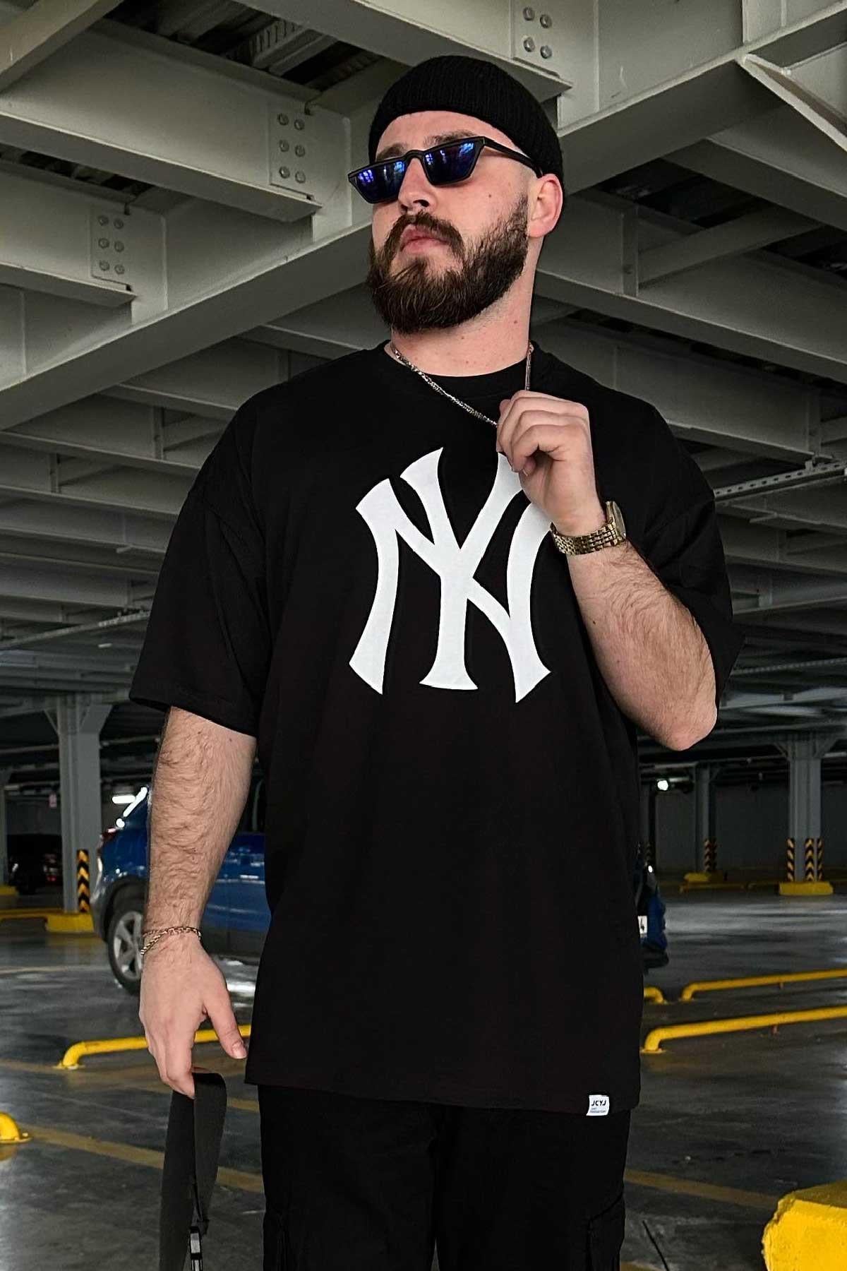 Siyah NY Oversize T-Shirt