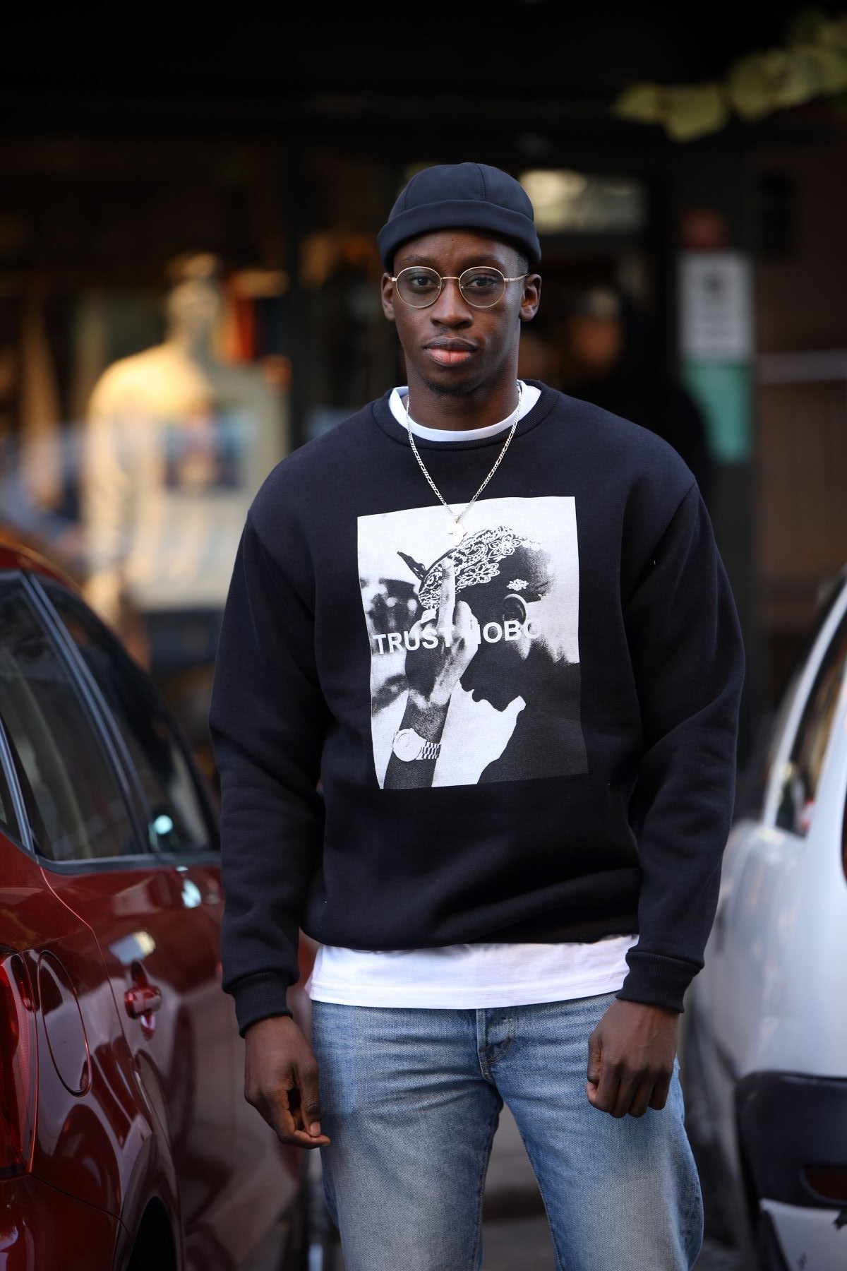 TRUST NOBODY SWEATSHIRT SİYAH