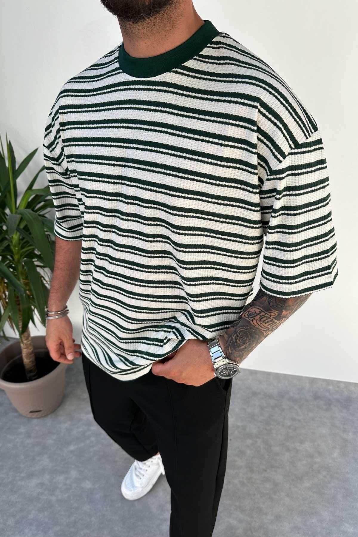 Yeşil Beyaz Çizgili Oversize Tişört