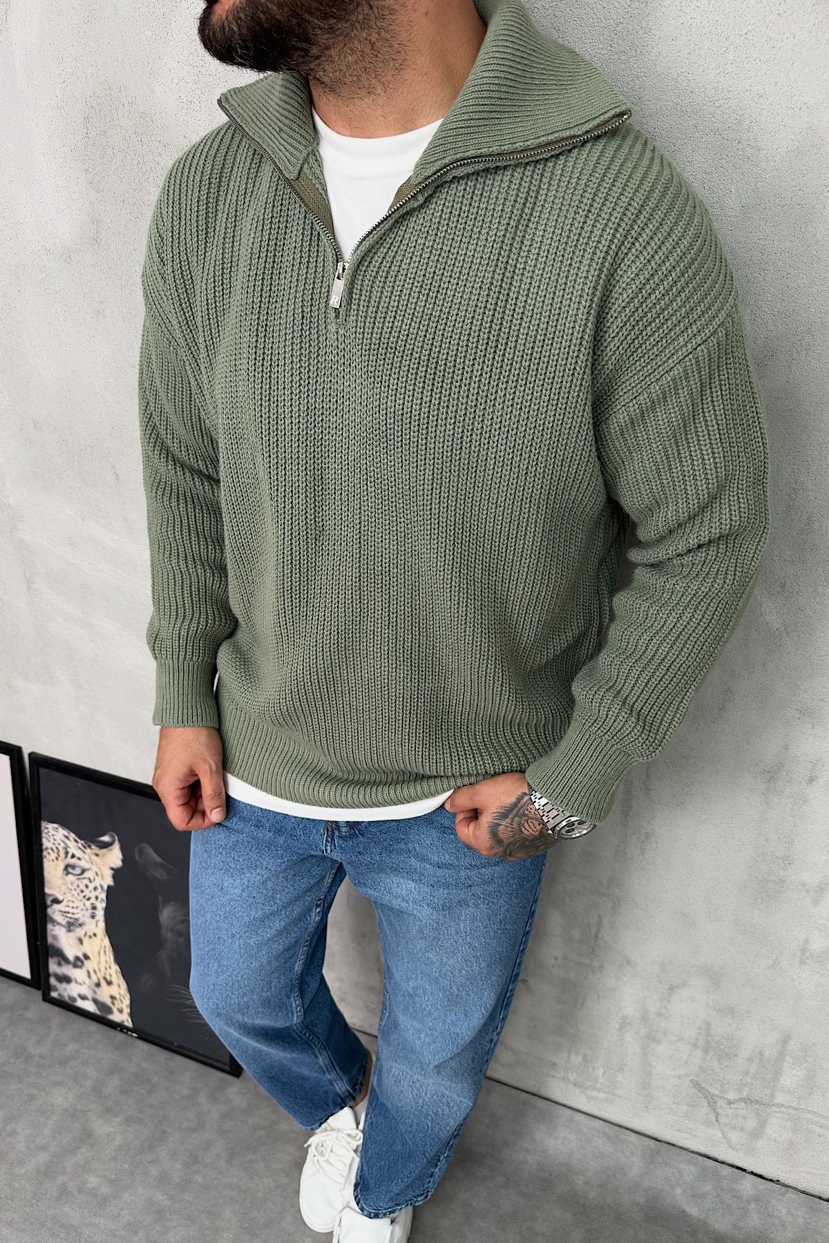 Yeşil Fermuarlı Triko