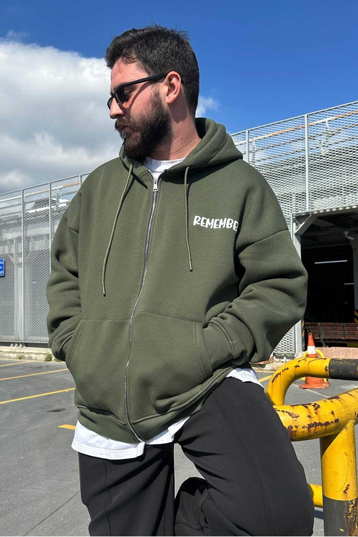 Yeşil Kapşonlu Zip