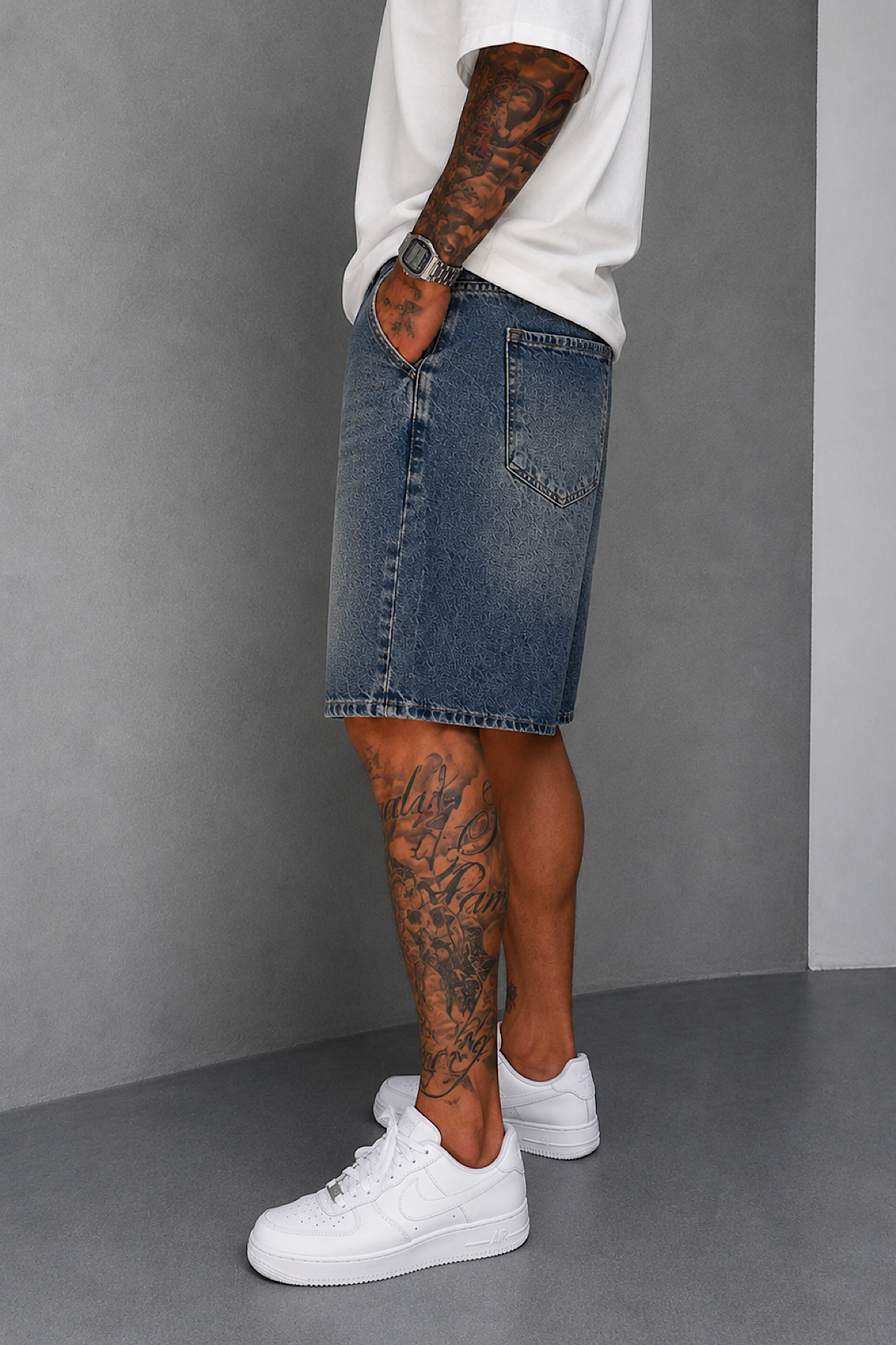 Yıkamalı Denim Şort