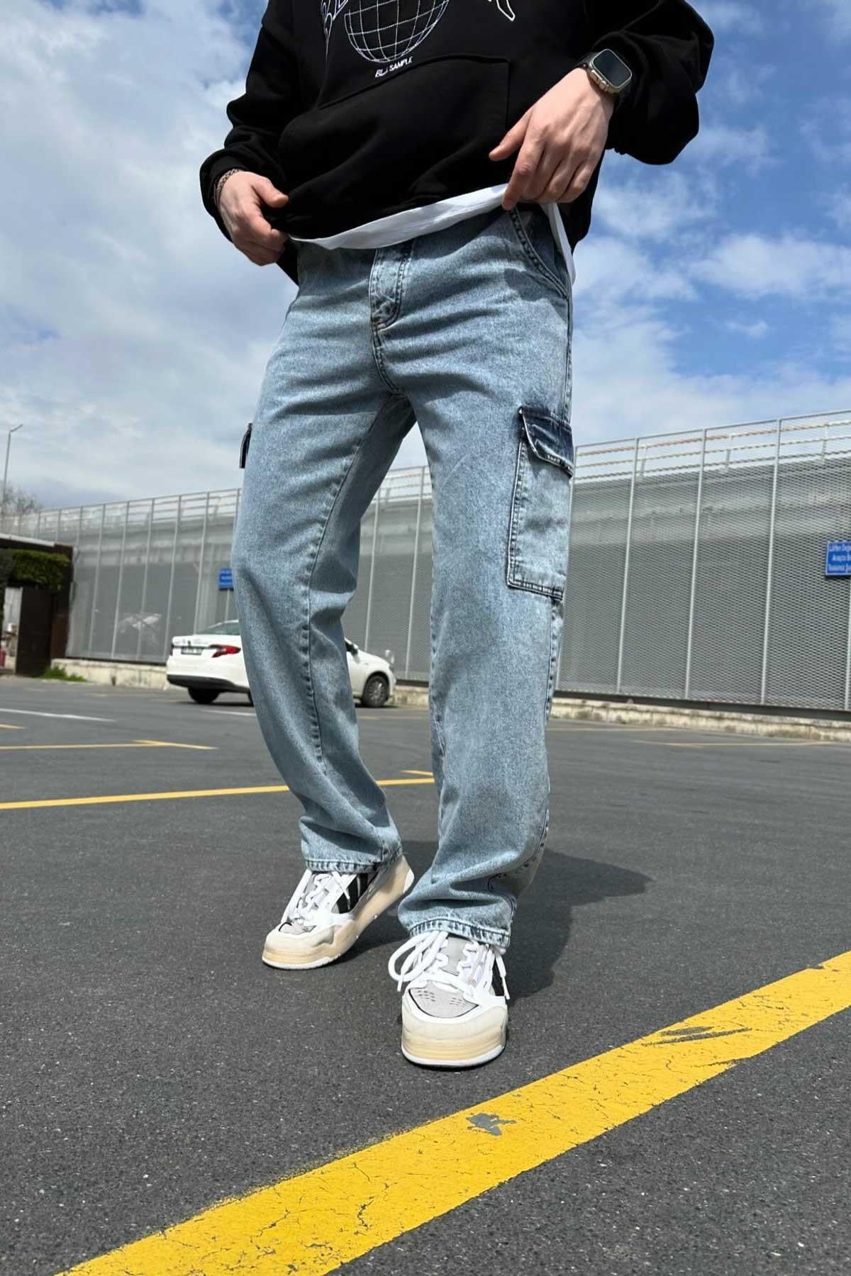 Yıkamalı Mavi Cepli Baggy Jean