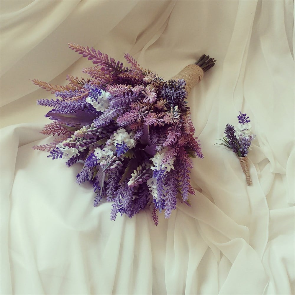 Mor Kır Çiçeği Gelin Buketi | Beyaz Buket
