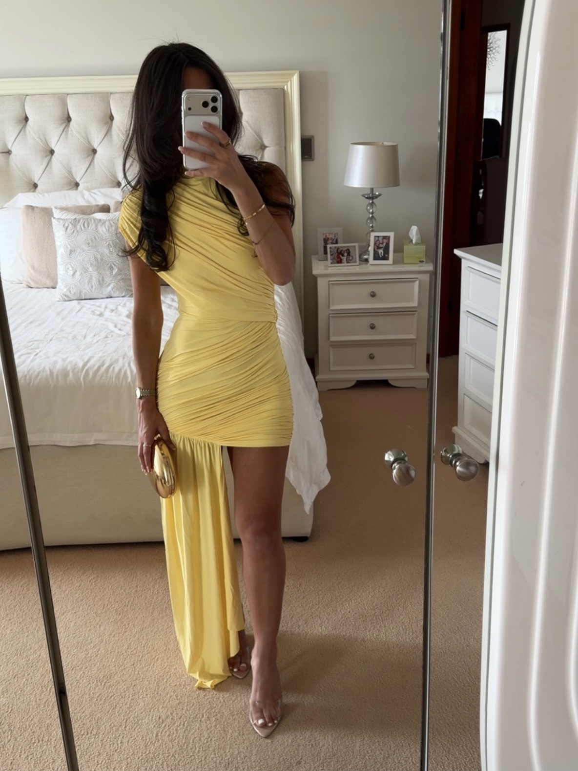 Asimetrik Drapeli Kuyruklu Elbise - Sarı