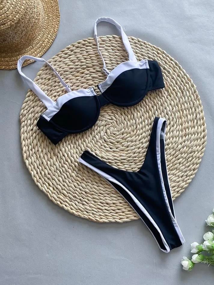 Beyaz Çizgi Detaylı V Kesim Bikini Takımı