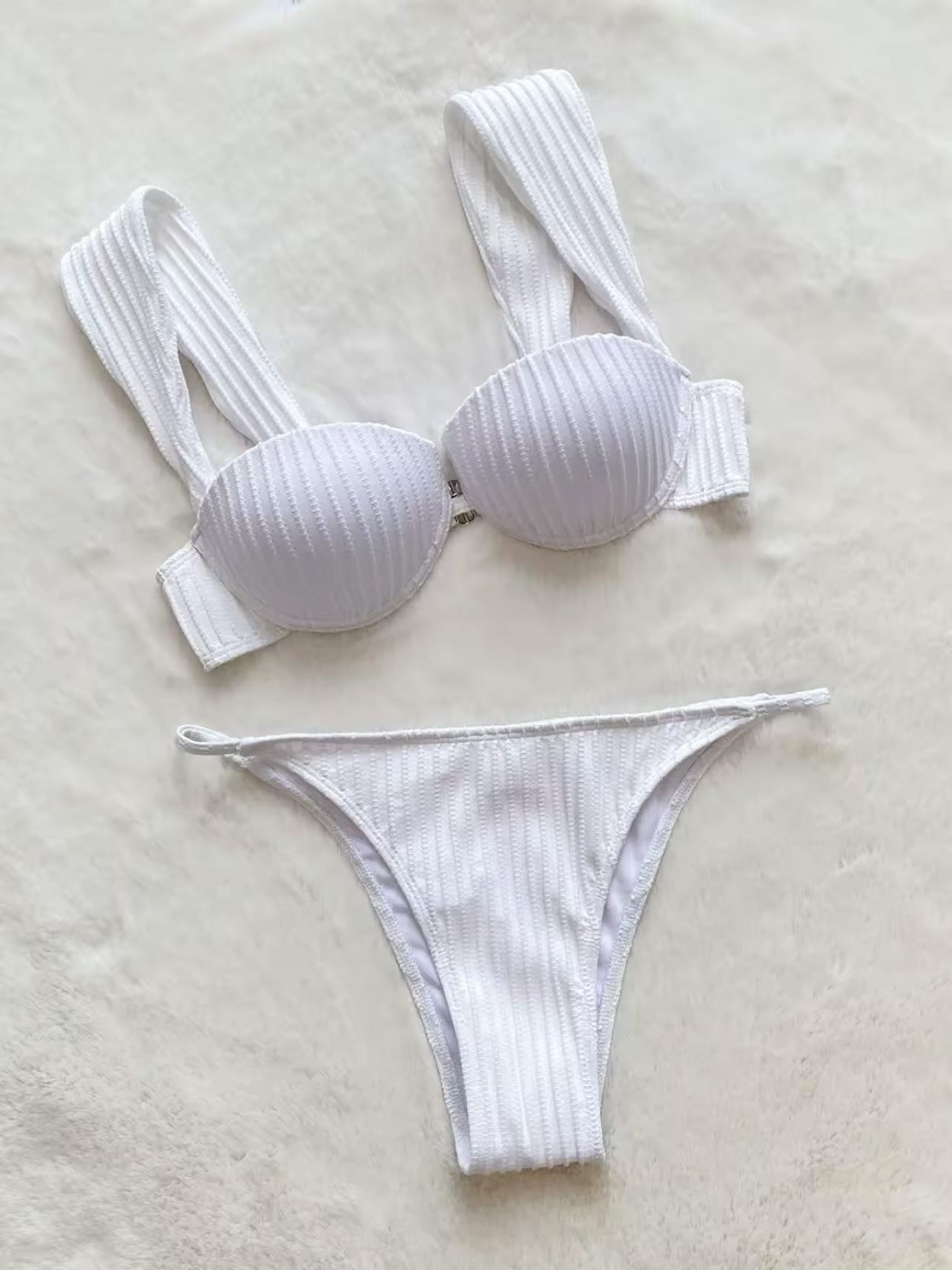 Beyaz Kalın Askı Detaylı Bikini Takımı
