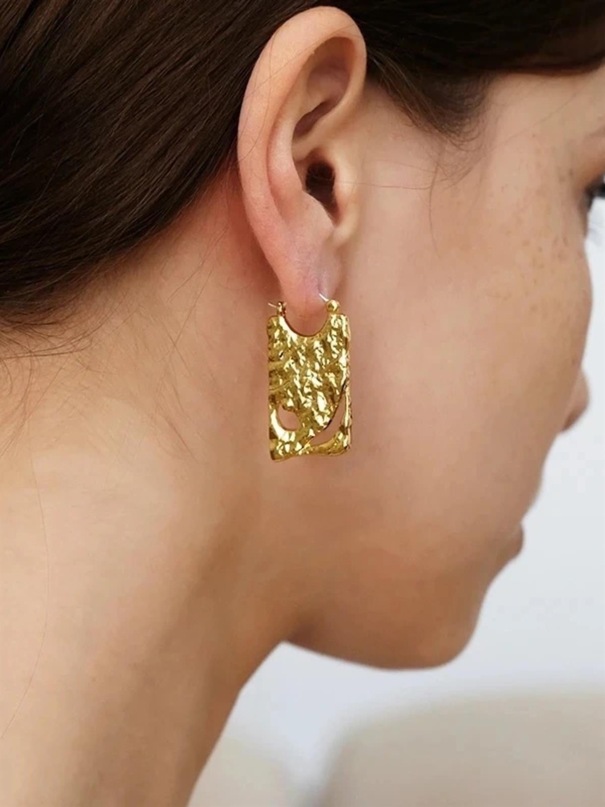 Dokulu Minimal Dikdörtgen Küpe