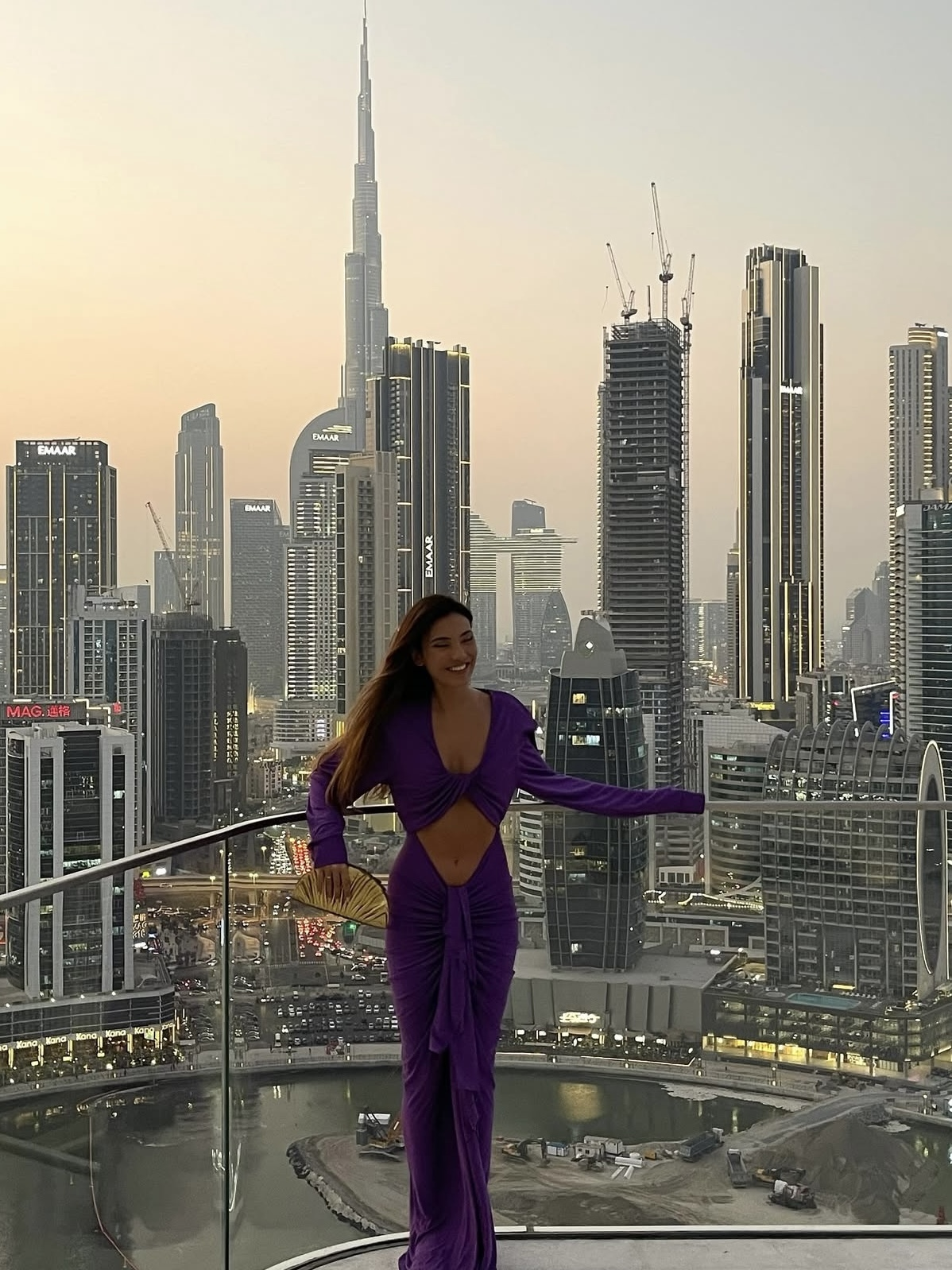 Drapeli Bel Dekolteli Mor Elbise