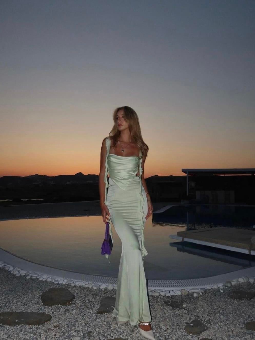 Drapeli Saten Asimetrik Kesim Yeşil Elbise