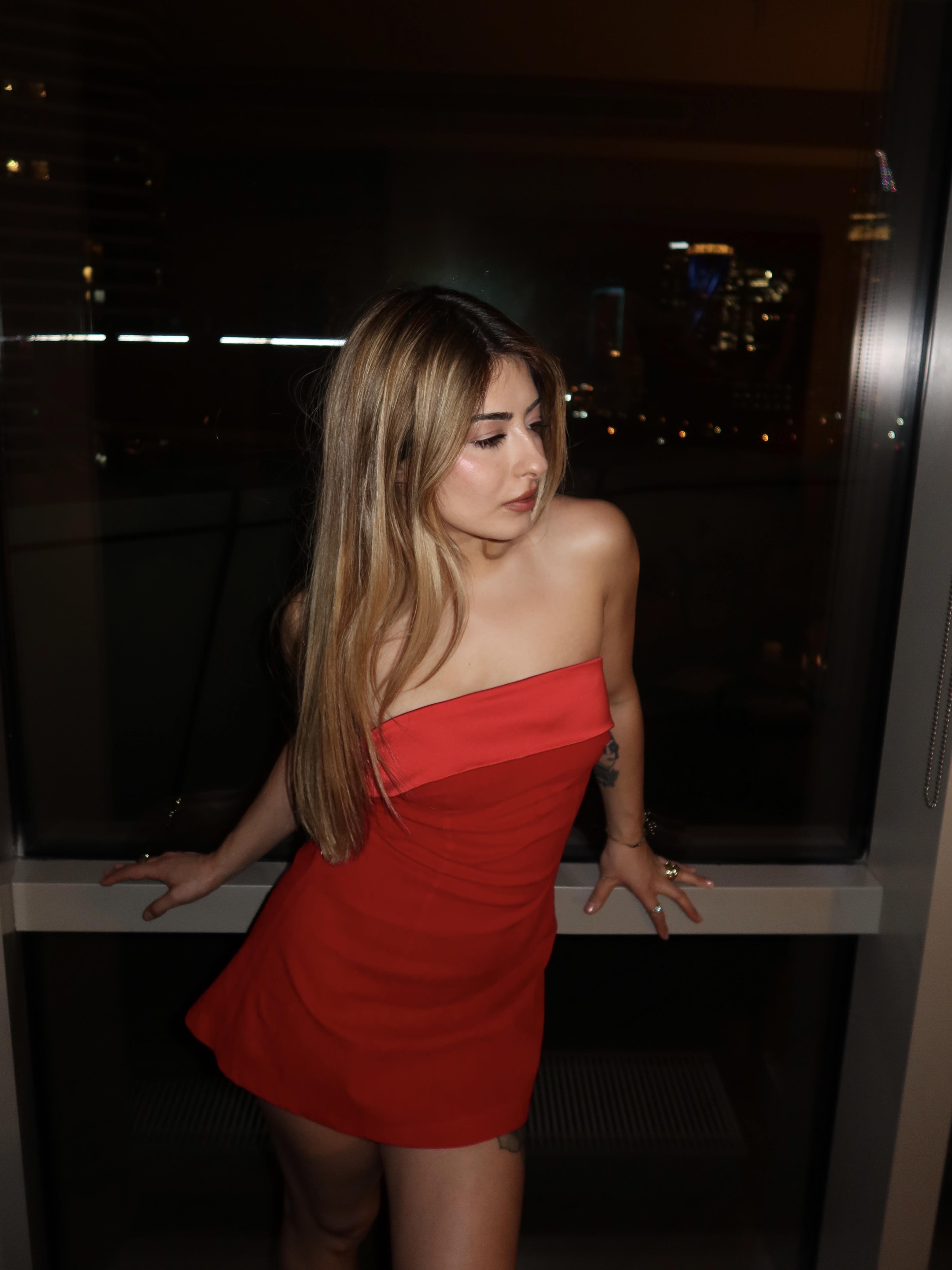 Kırmızı Kadife Mini Elbise