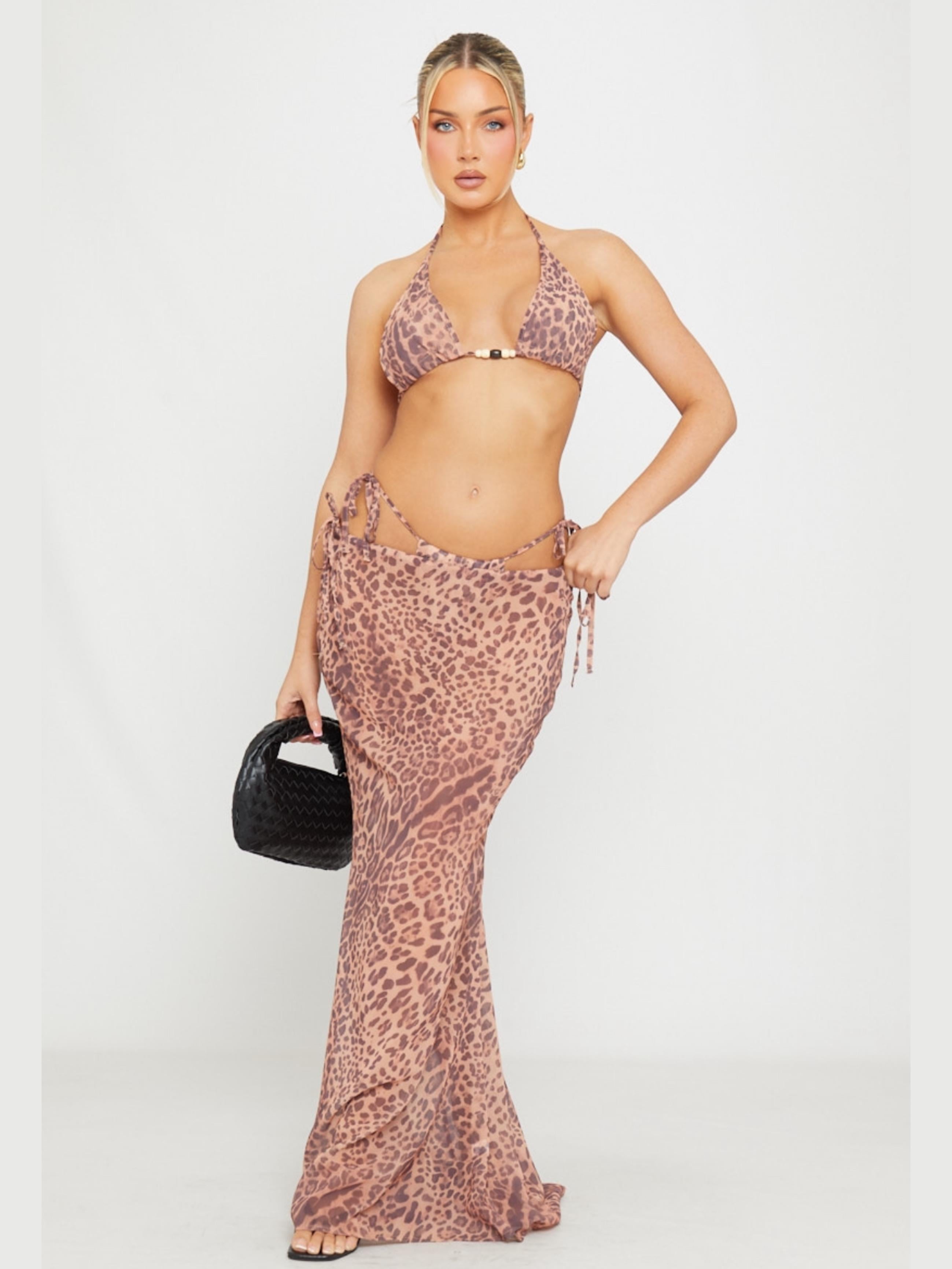 Leopar Desenli Bikini Takımı Ve Etek Takım
