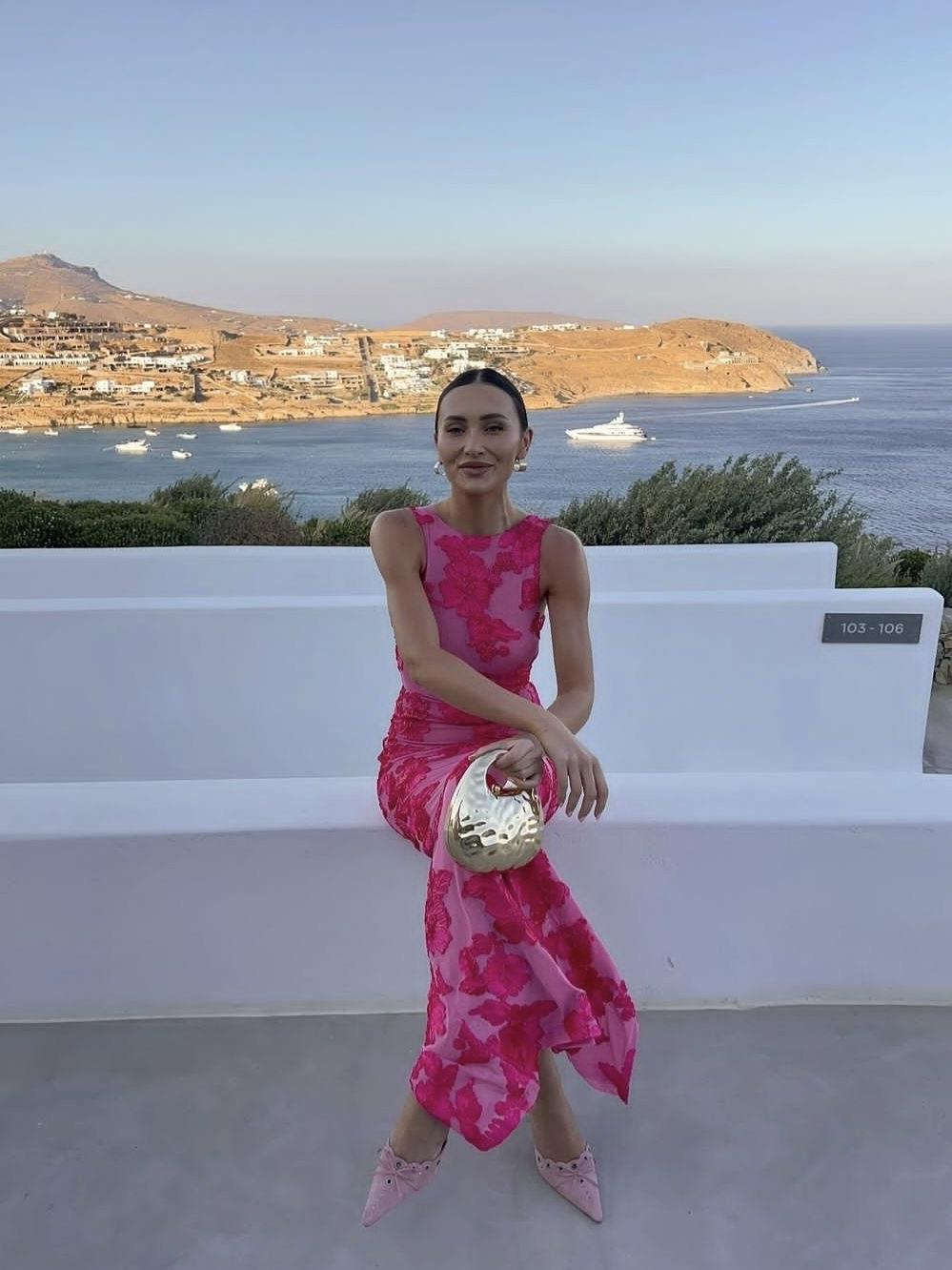 Pembe Bisiklet Yaka Çiçek Desenli Maxı Elbise