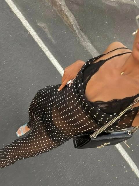 Puantiyeli Degaje Yaka Yarı Transparan Elbise