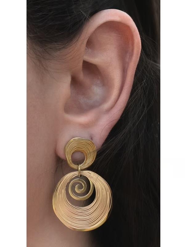 Gold Salyangoz Küpe