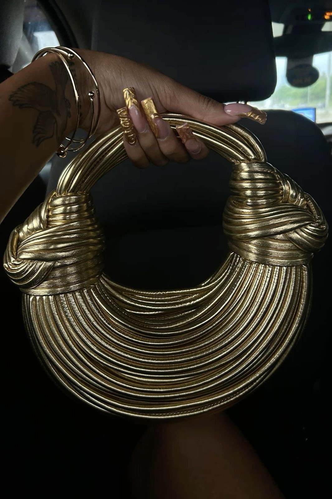 Sarmal Dokulu Gold El Çantası