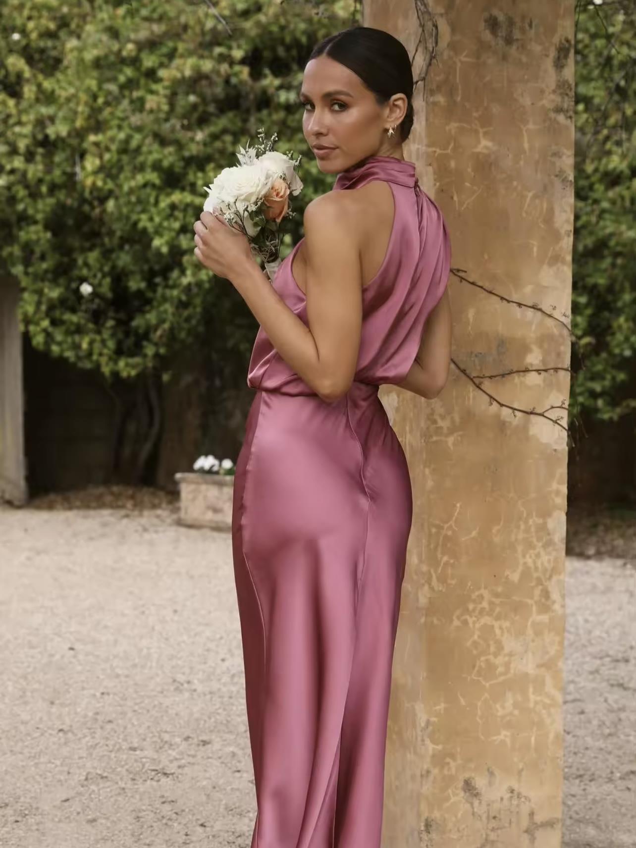 Saten Halter Yaka Midi Elbise