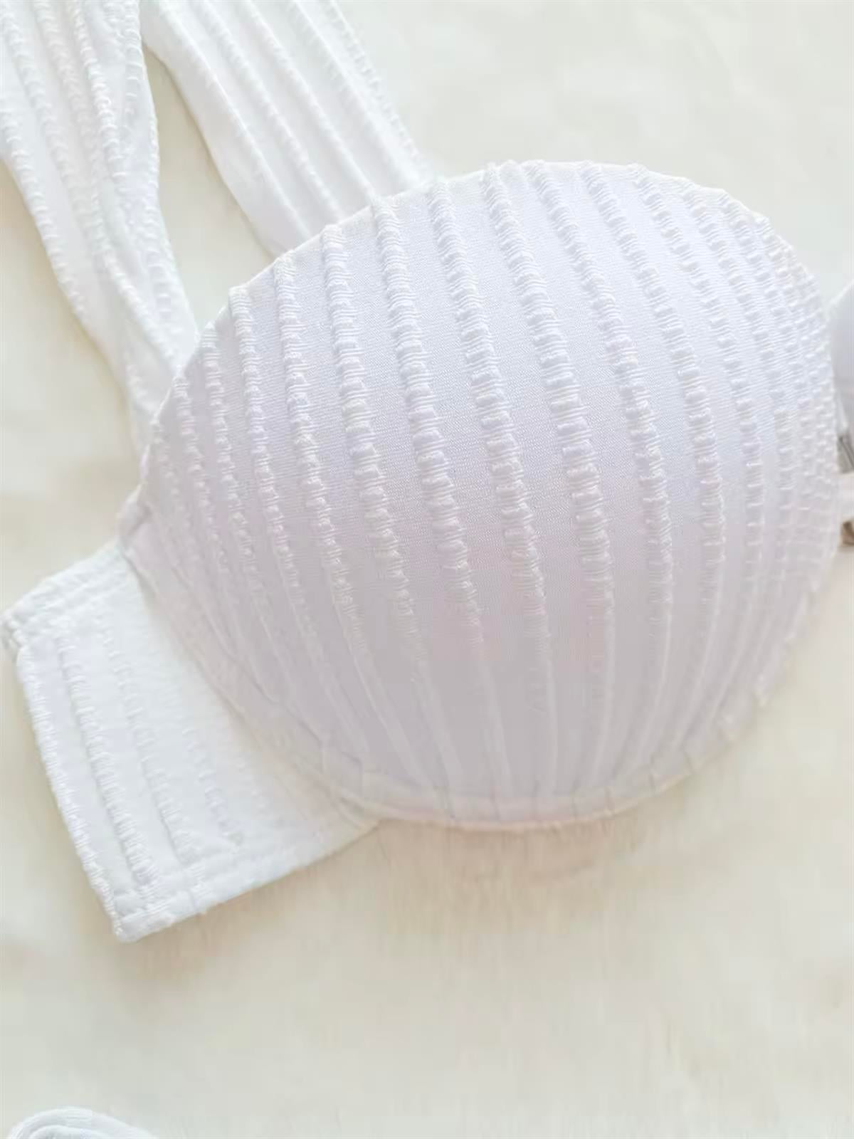 Beyaz Kalın Askı Detaylı Bikini Takımı