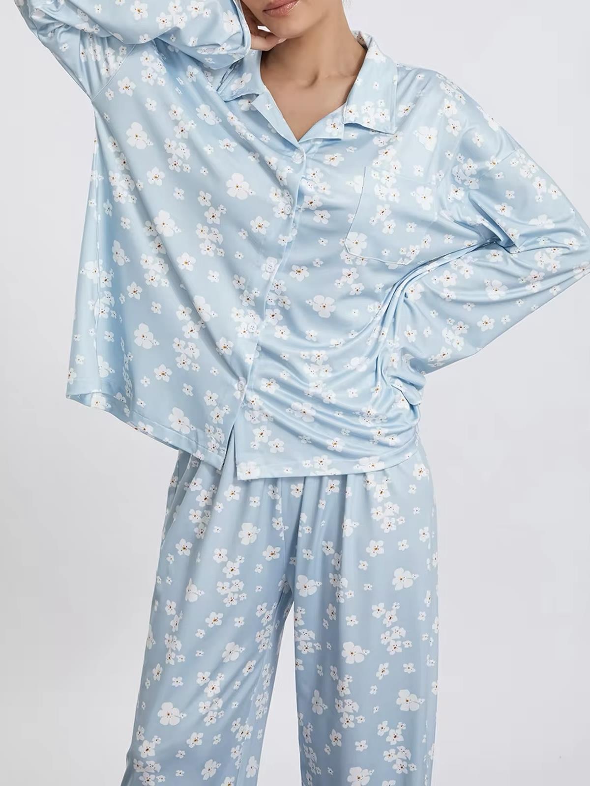 Çiçek Desenli Uzun Kollu Mavi Pijama Takımı