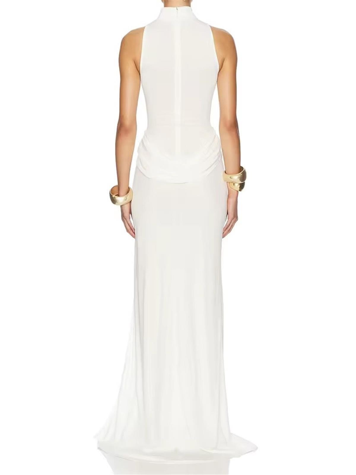 Yırtmaç Detaylı Halter Yaka Beyaz Elbise