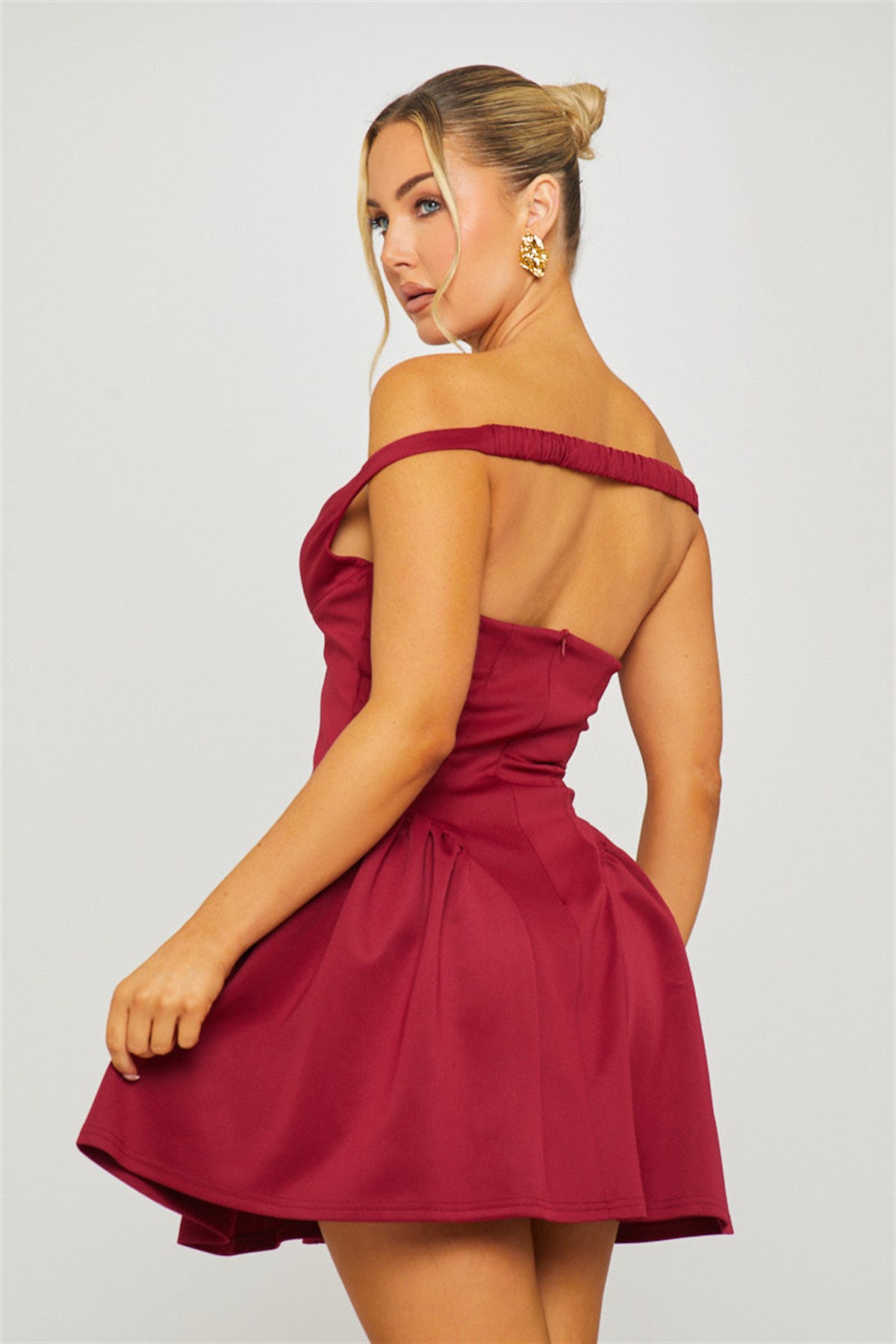 Düşük Omuz Prenses Kesim Kloş Mini Elbise - Bordo