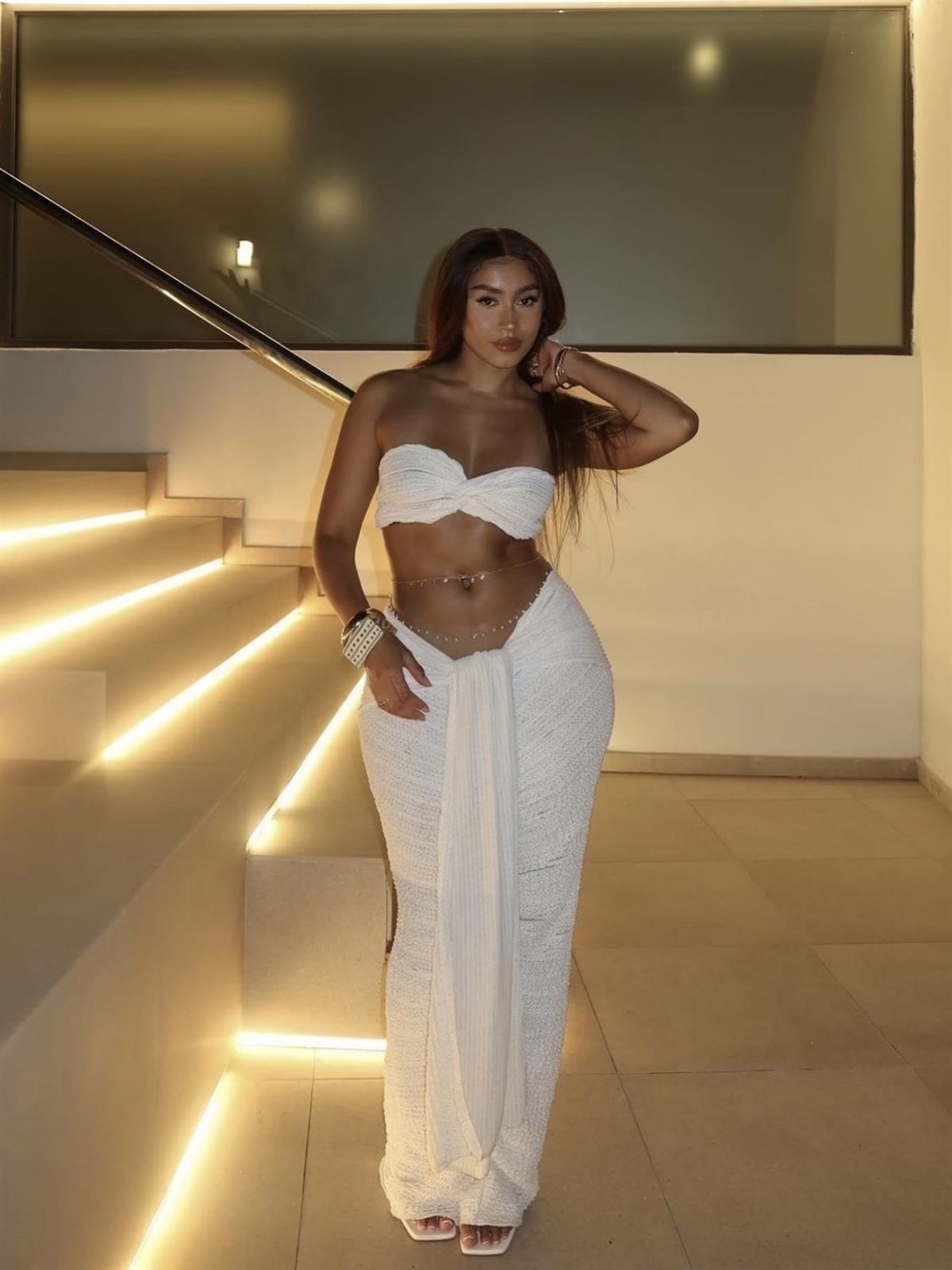 Flounce Dekolteli Takım