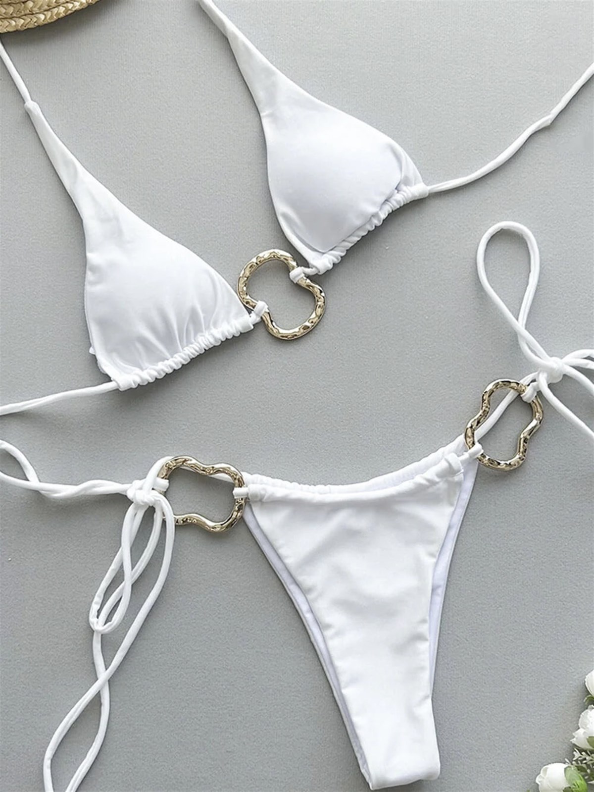Gold Halkalı Beyaz Bikini Takımı