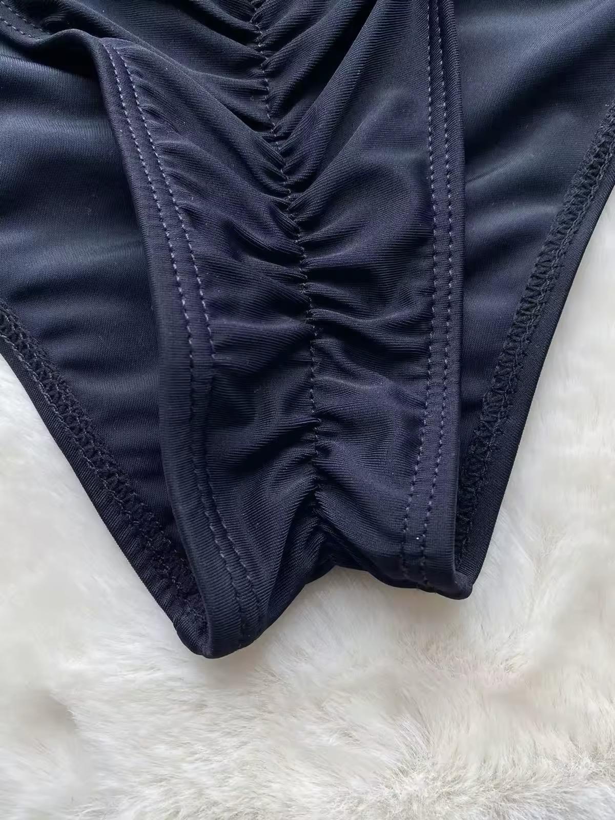 Gül Detaylı Boyundan Bağlamalı Drapeli Mayo