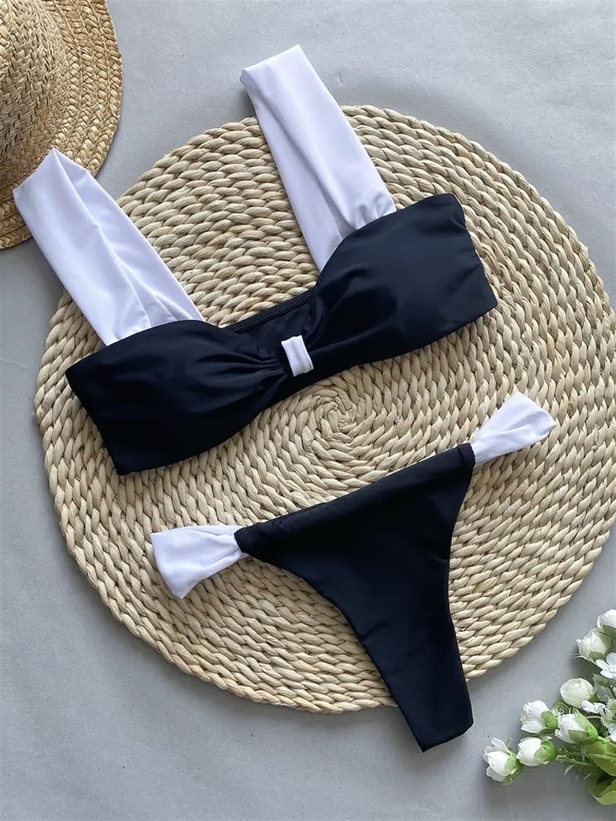 Kalın Askılı Siyah Beyaz Bikini Takımı