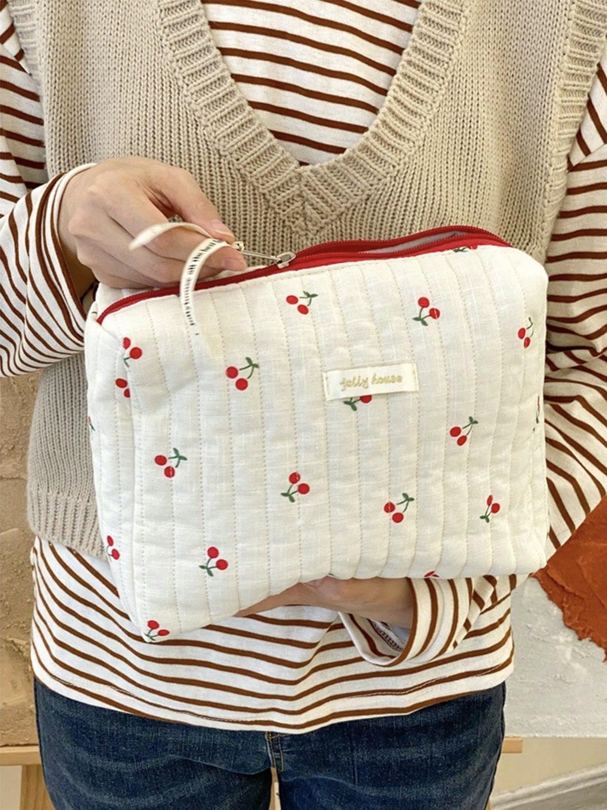 Kiraz Desenli 2li Seyahat Çantası