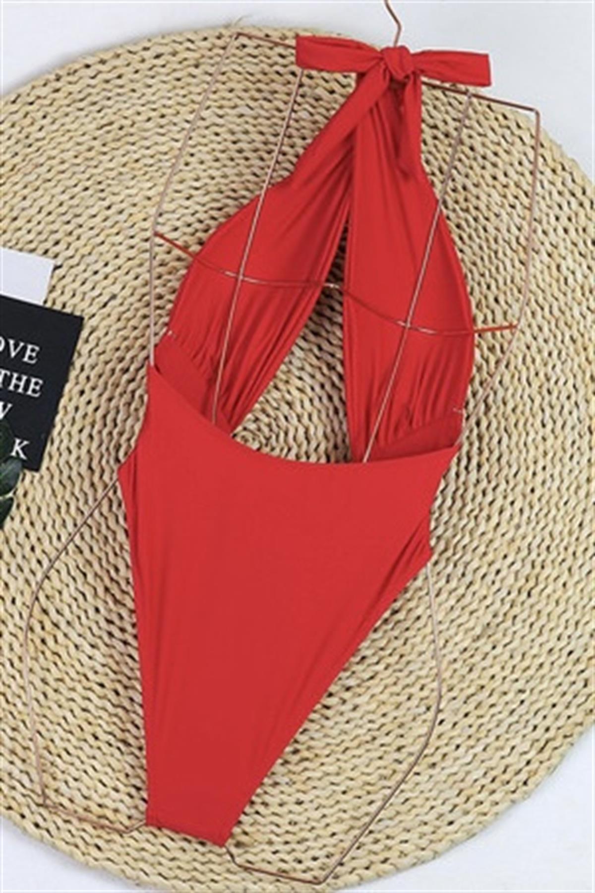 Kırmızı Gül Detaylı Mayo