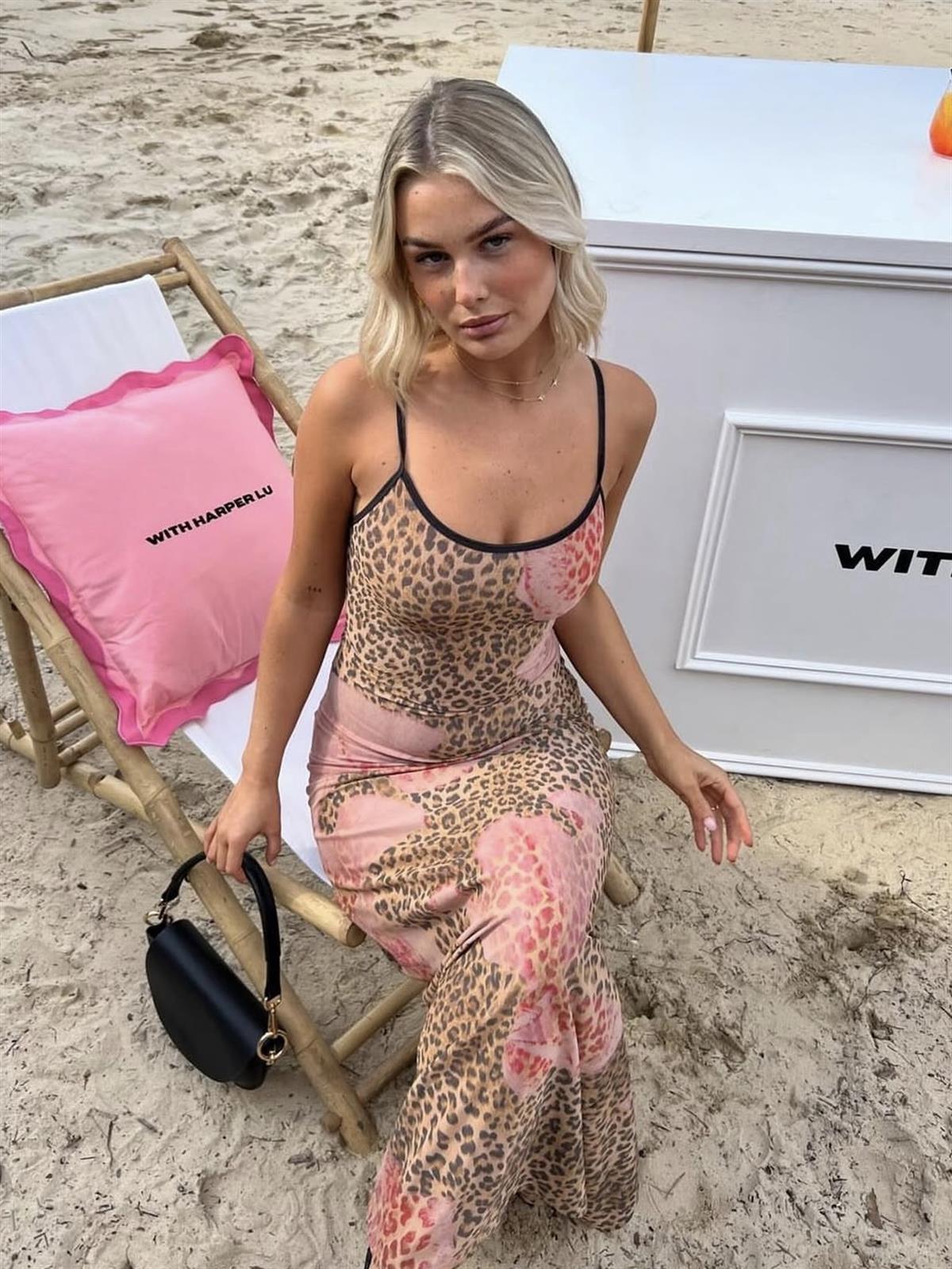 Leopar Baskılı Elbise