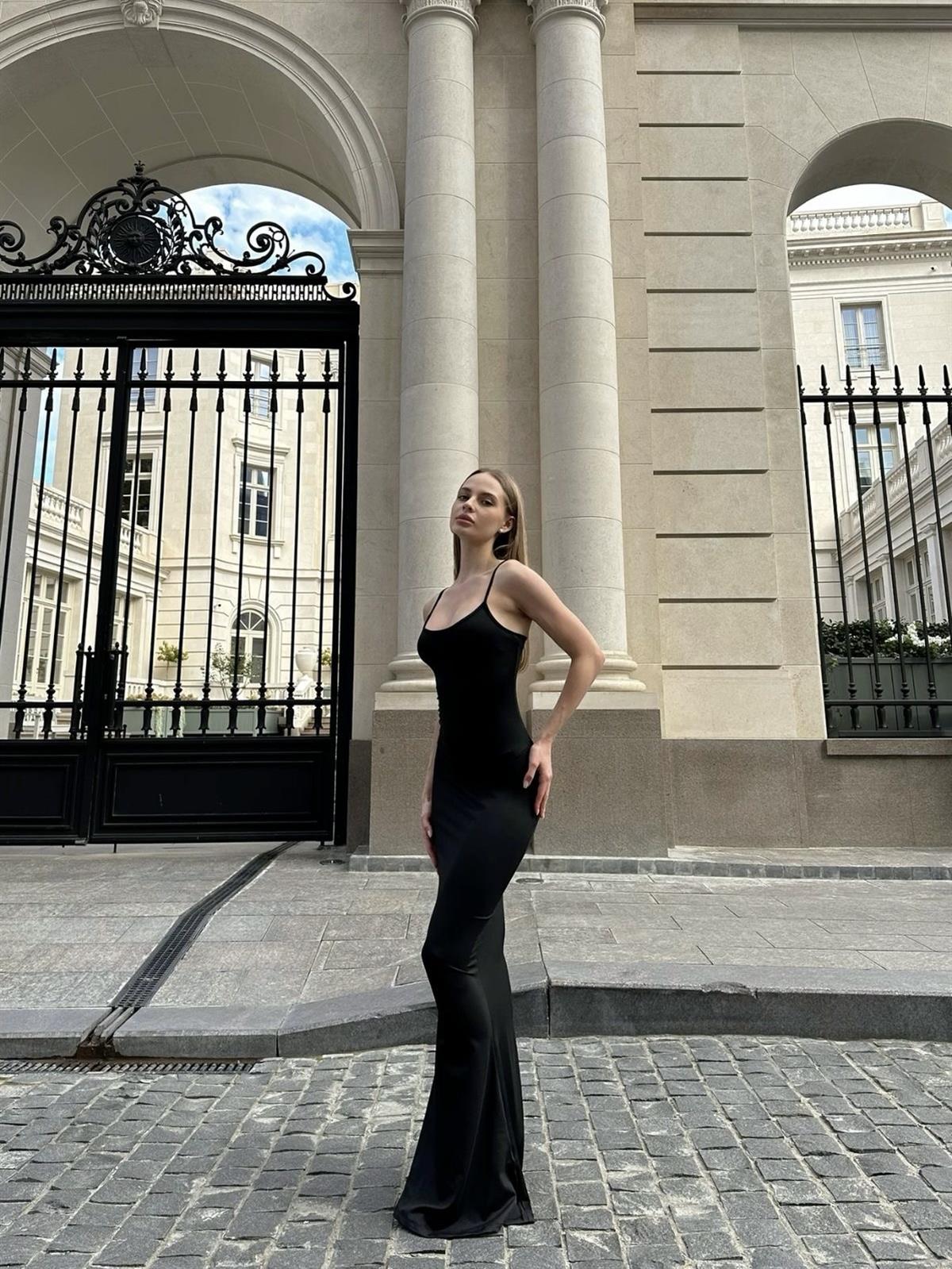 Mata Askılı Uzun Elbise