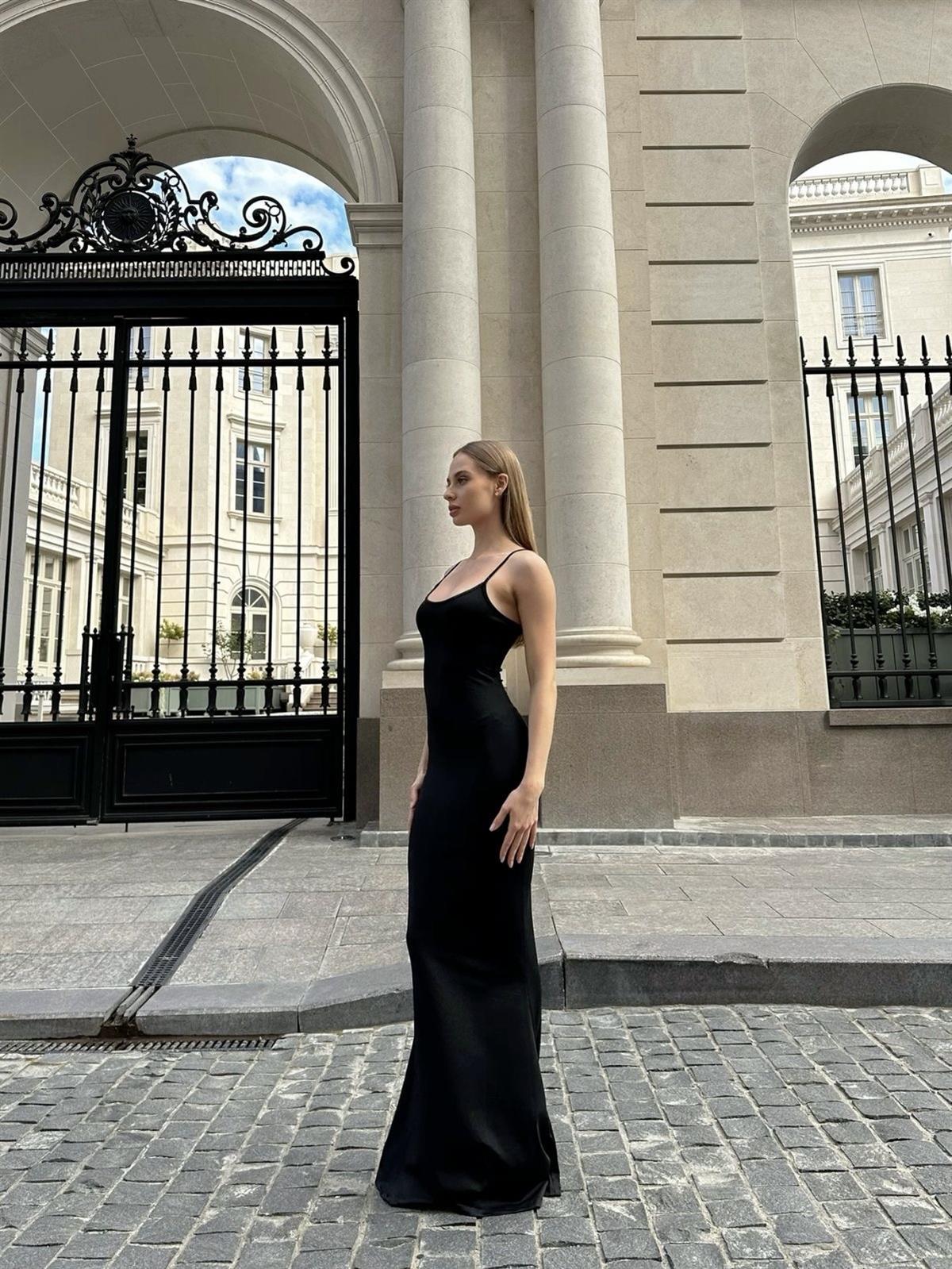 Mata Askılı Uzun Elbise