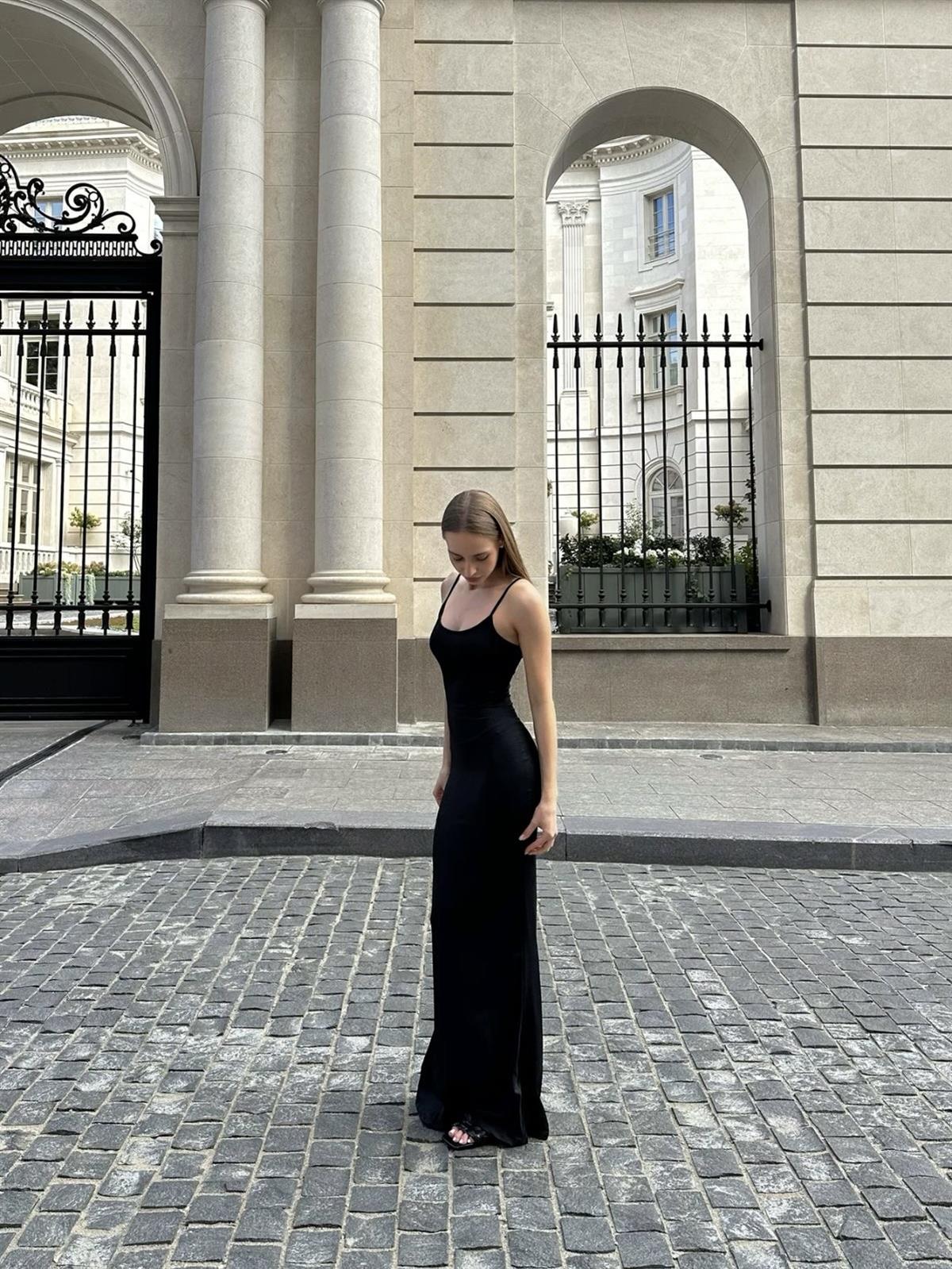 Mata Askılı Uzun Elbise